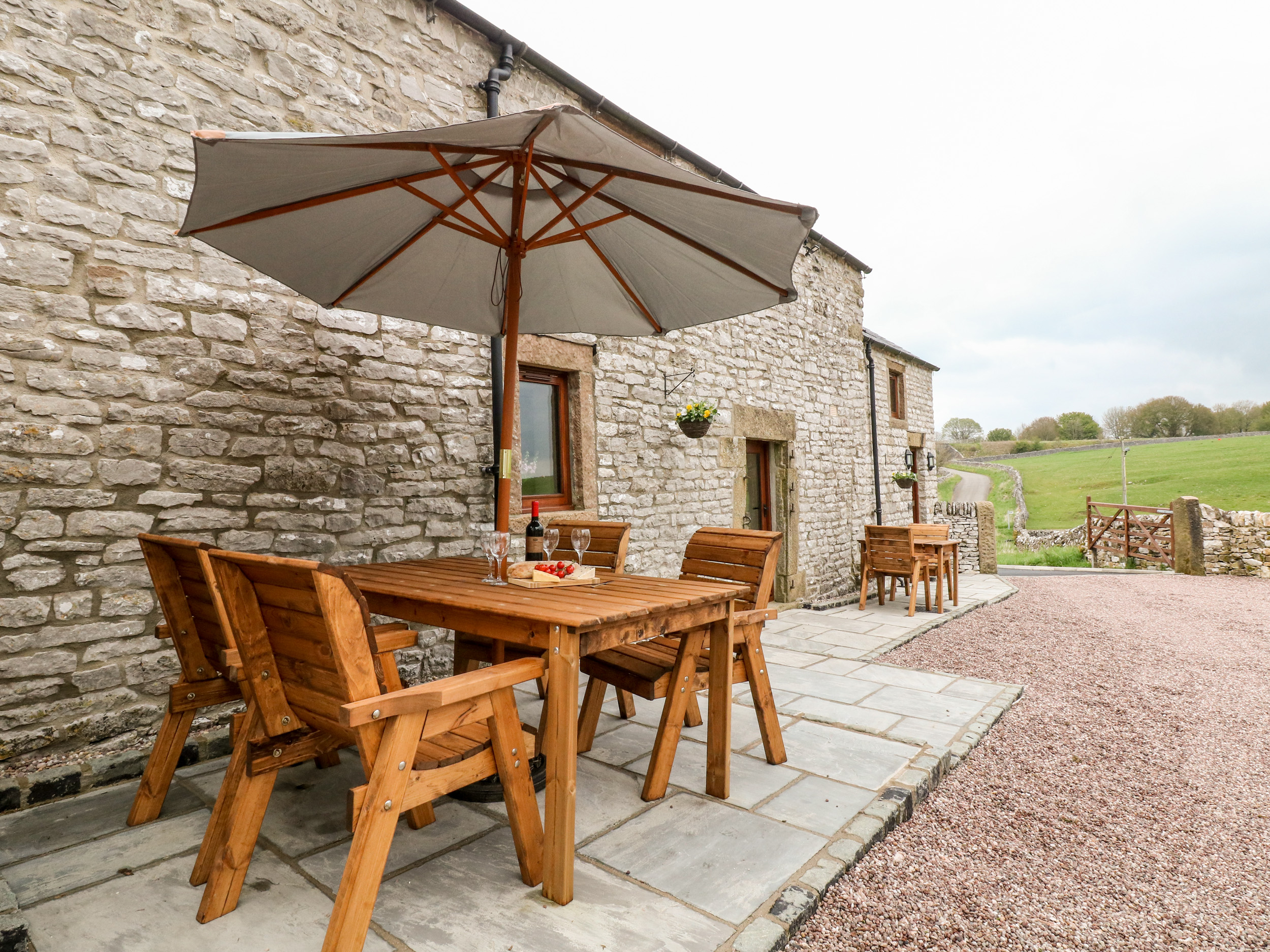 Holiday cottage in Hartington, Derbyshire - Photo 1