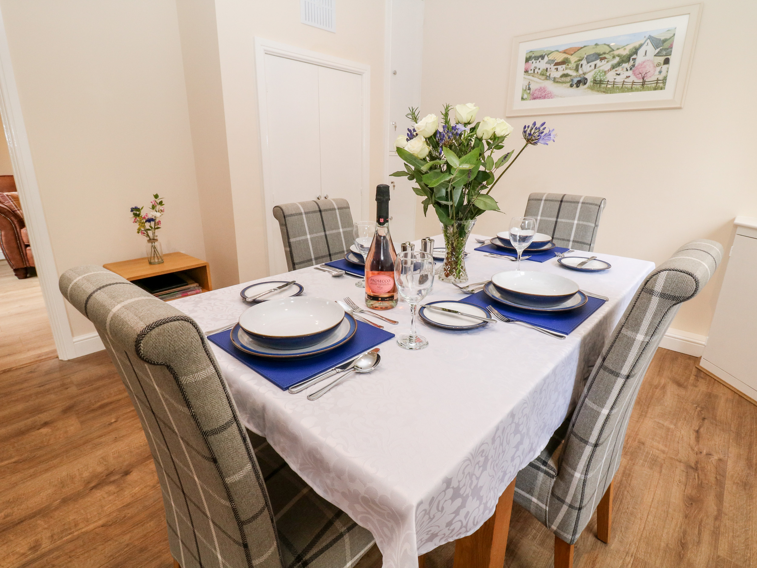 Holiday cottage in Wingerworth, Derbyshire - Photo 8