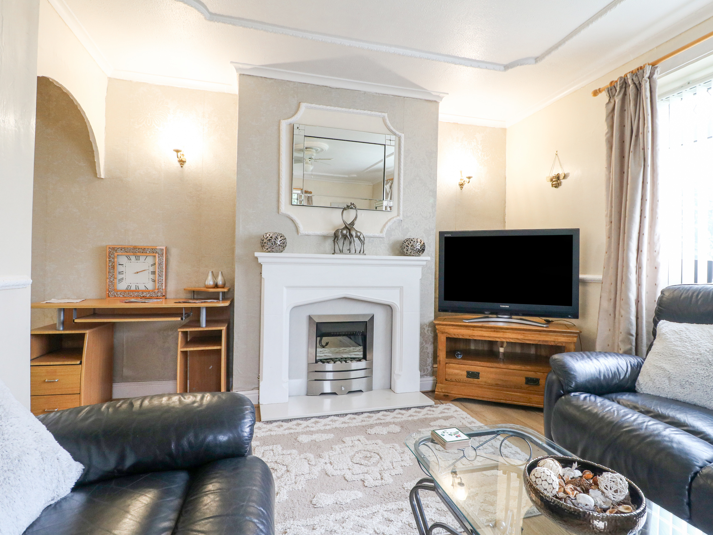Holiday cottage in Hollingwood, Derbyshire - Photo 4