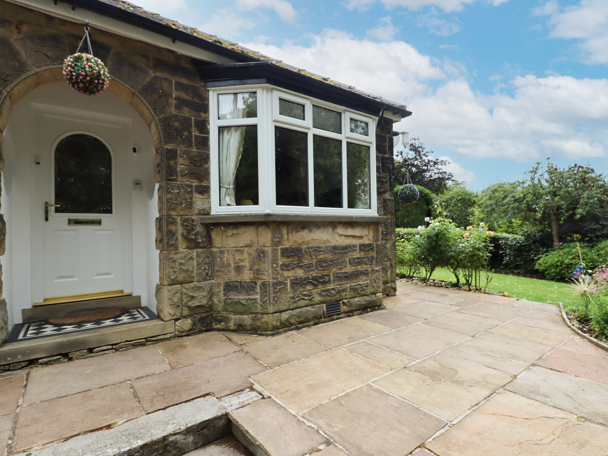 Holiday cottage in Darley Dale, Derbyshire - Photo 4