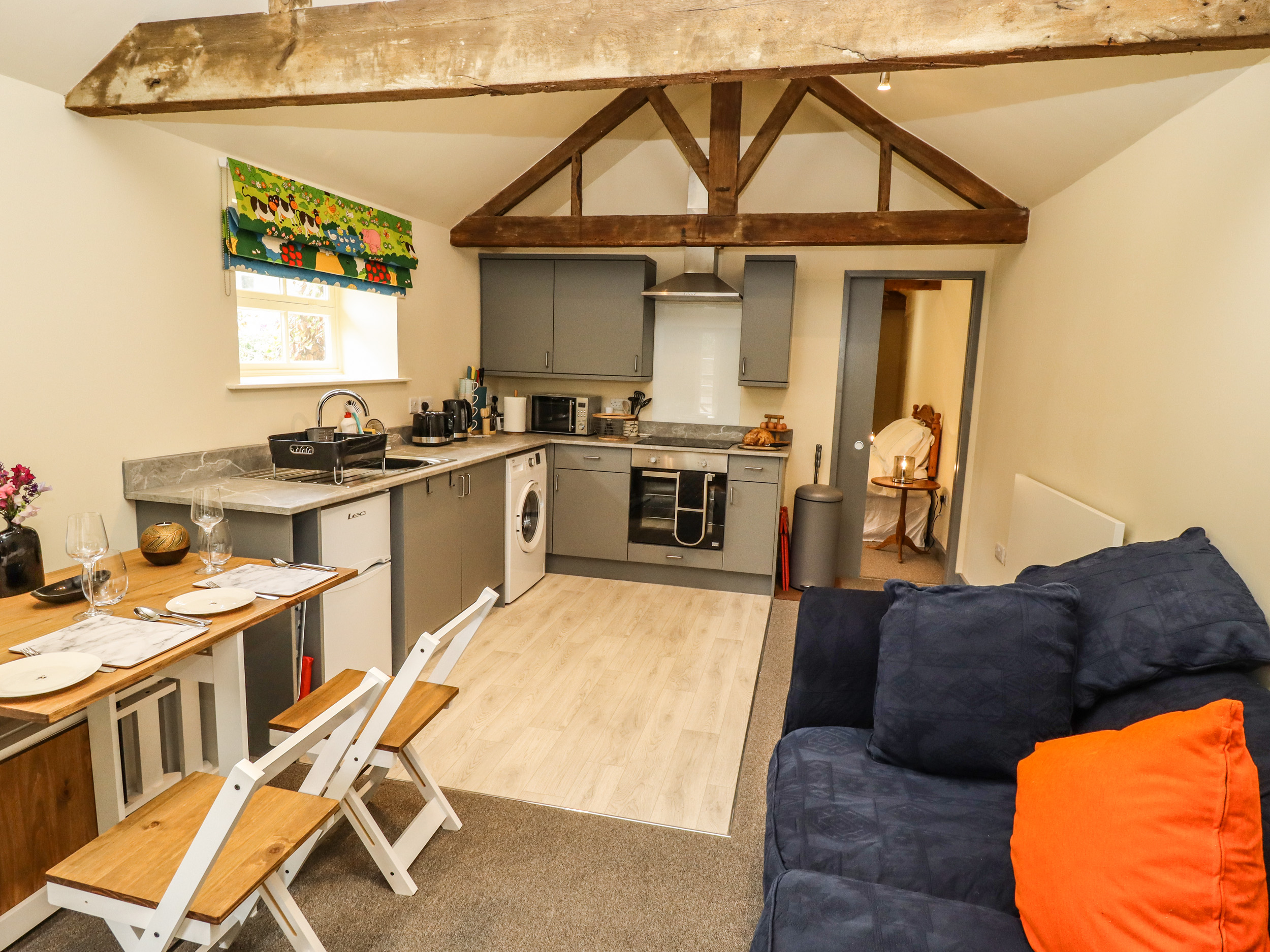 The Old Mower Shed - Sleeps 2