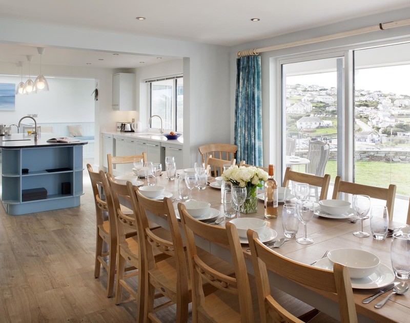 The White House - Sleeps 12
