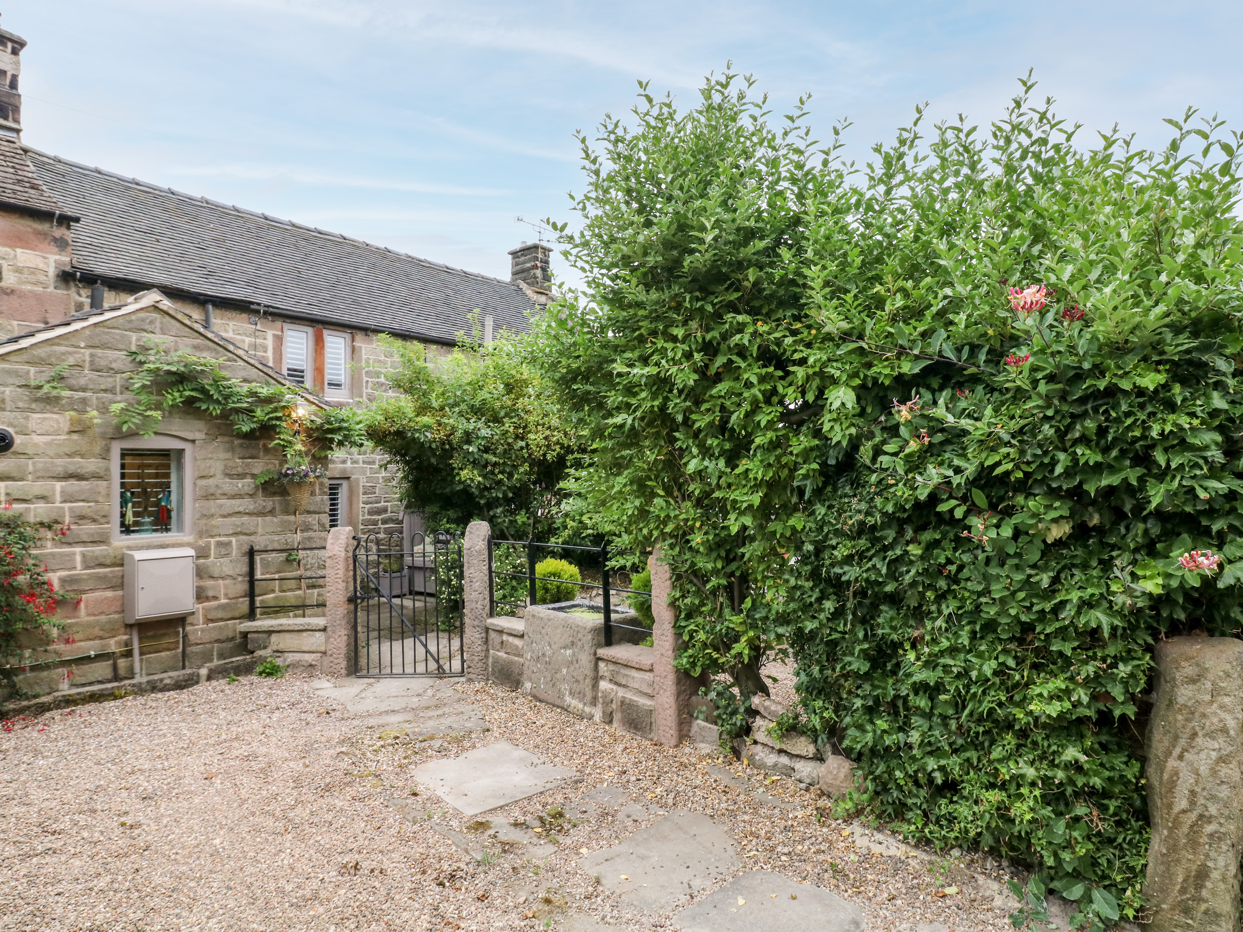 Holiday cottage in Winster, Derbyshire - Photo 1