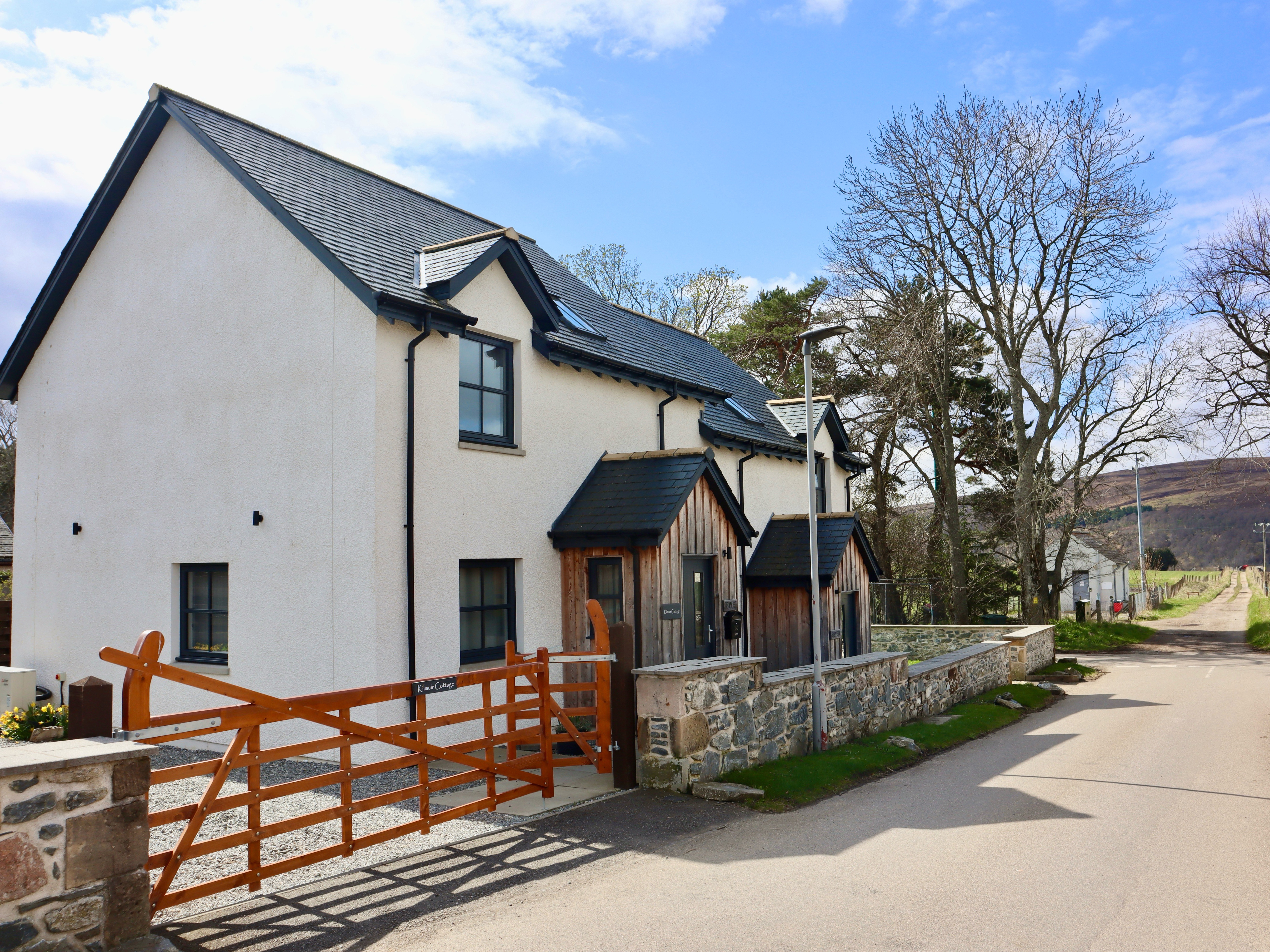 Holiday cottage, Tomintoul (Kilmuir Cottage)