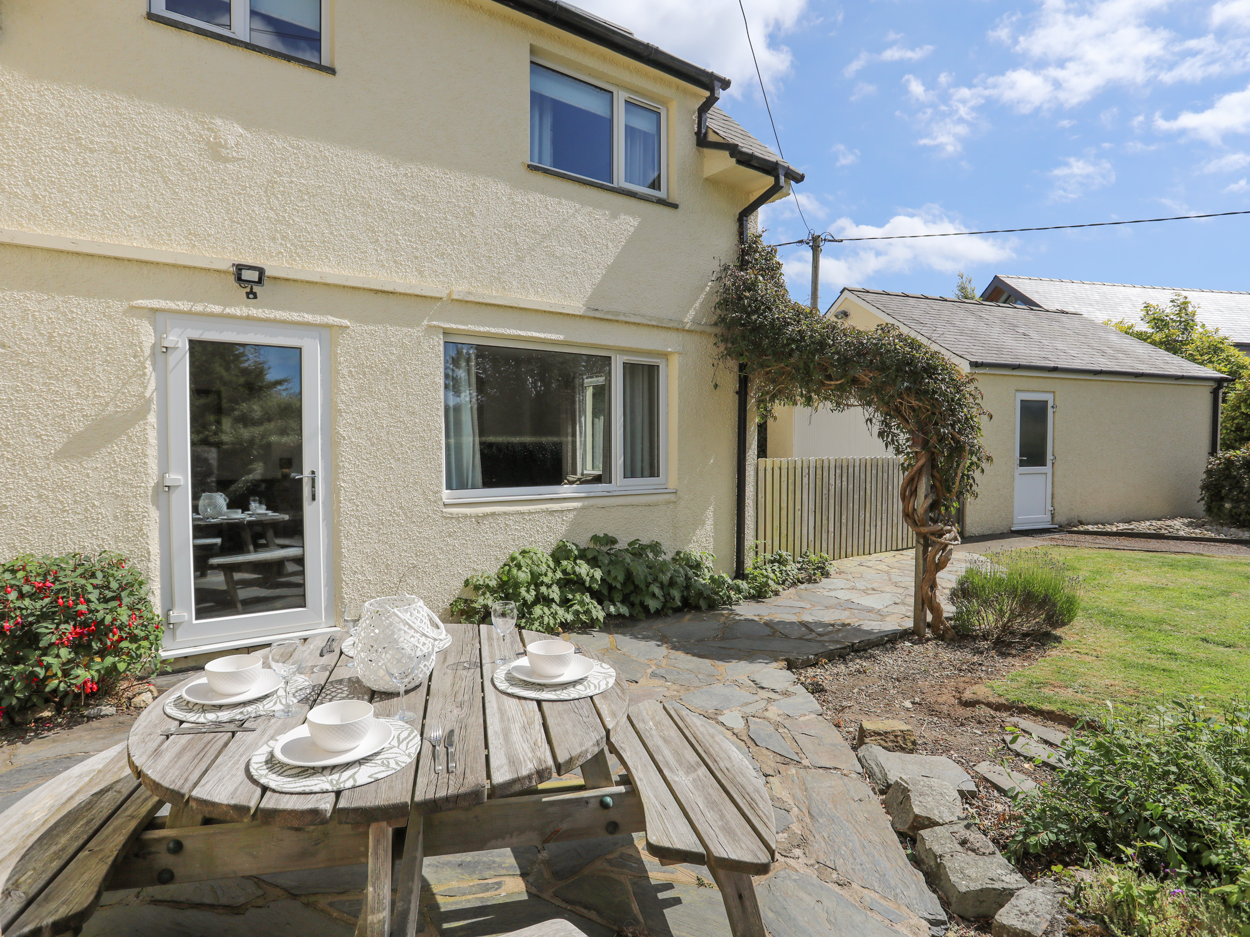 Lane End - Abersoch