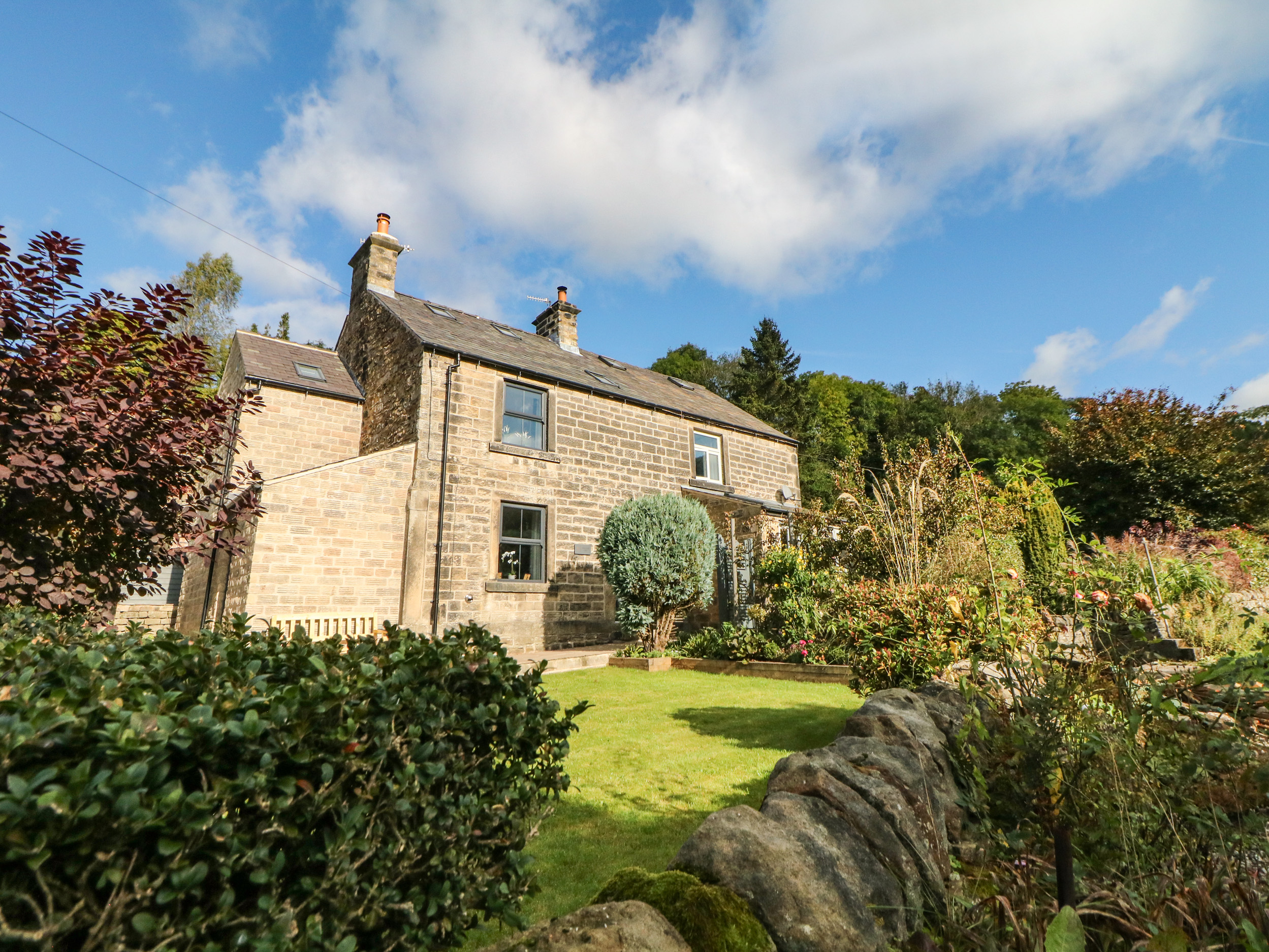 Holiday cottage, Hathersage (1 Orchard View)