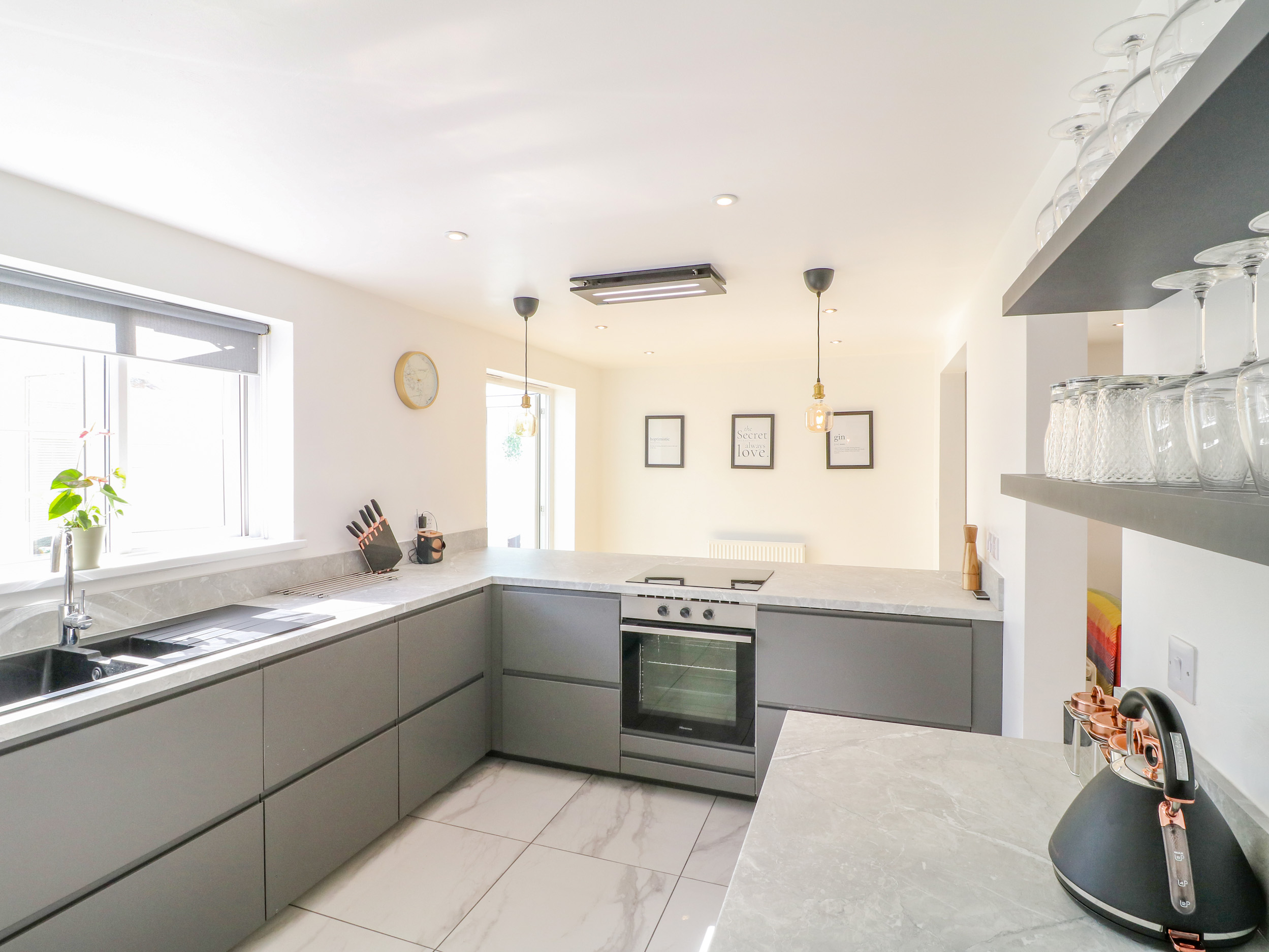 Holiday cottage in Chesterfield, Derbyshire - Photo 8