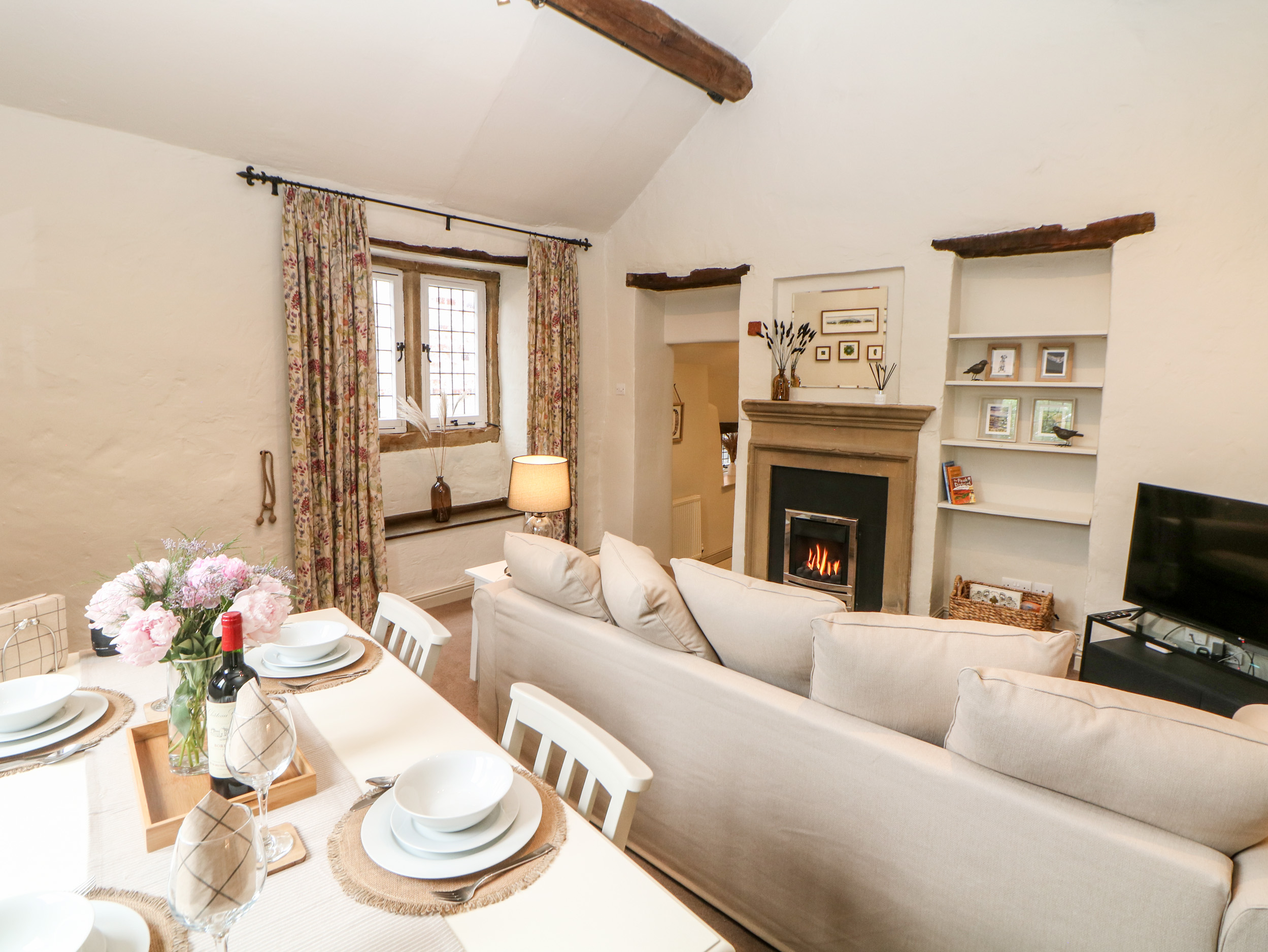 Holiday cottage in Bakewell, Derbyshire - Photo 5