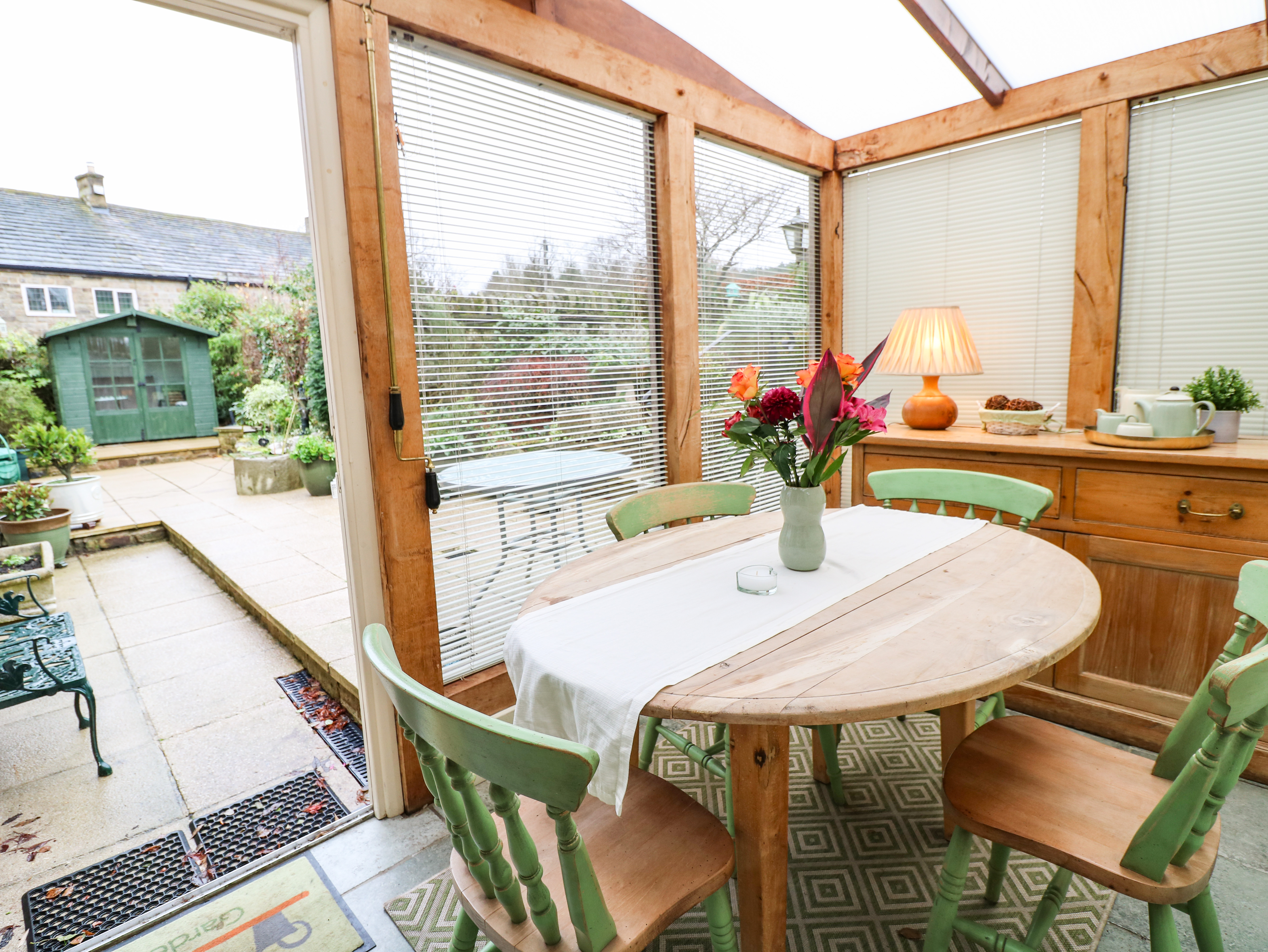 Holiday cottage in Chesterfield, Derbyshire - Photo 3