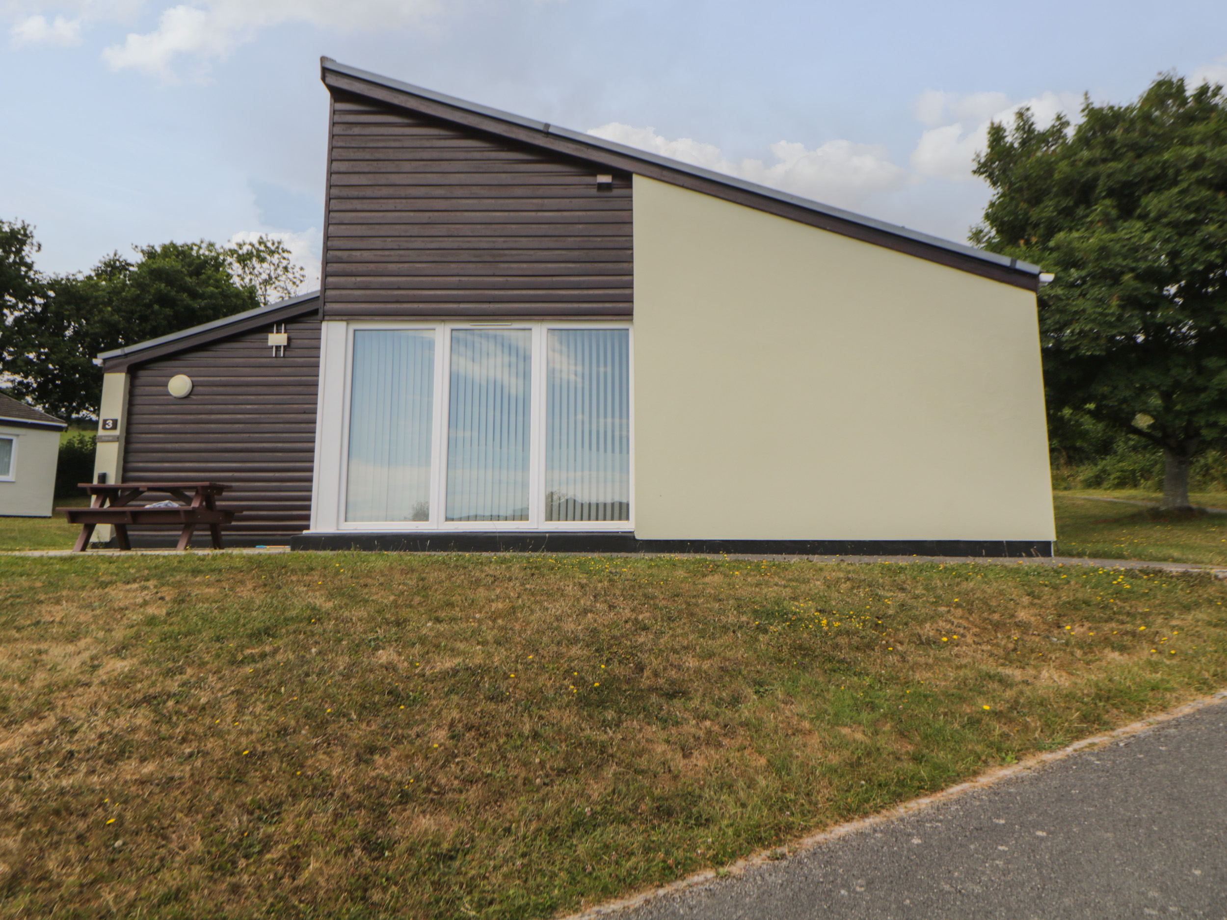 Holiday cottage, Chudleigh ()