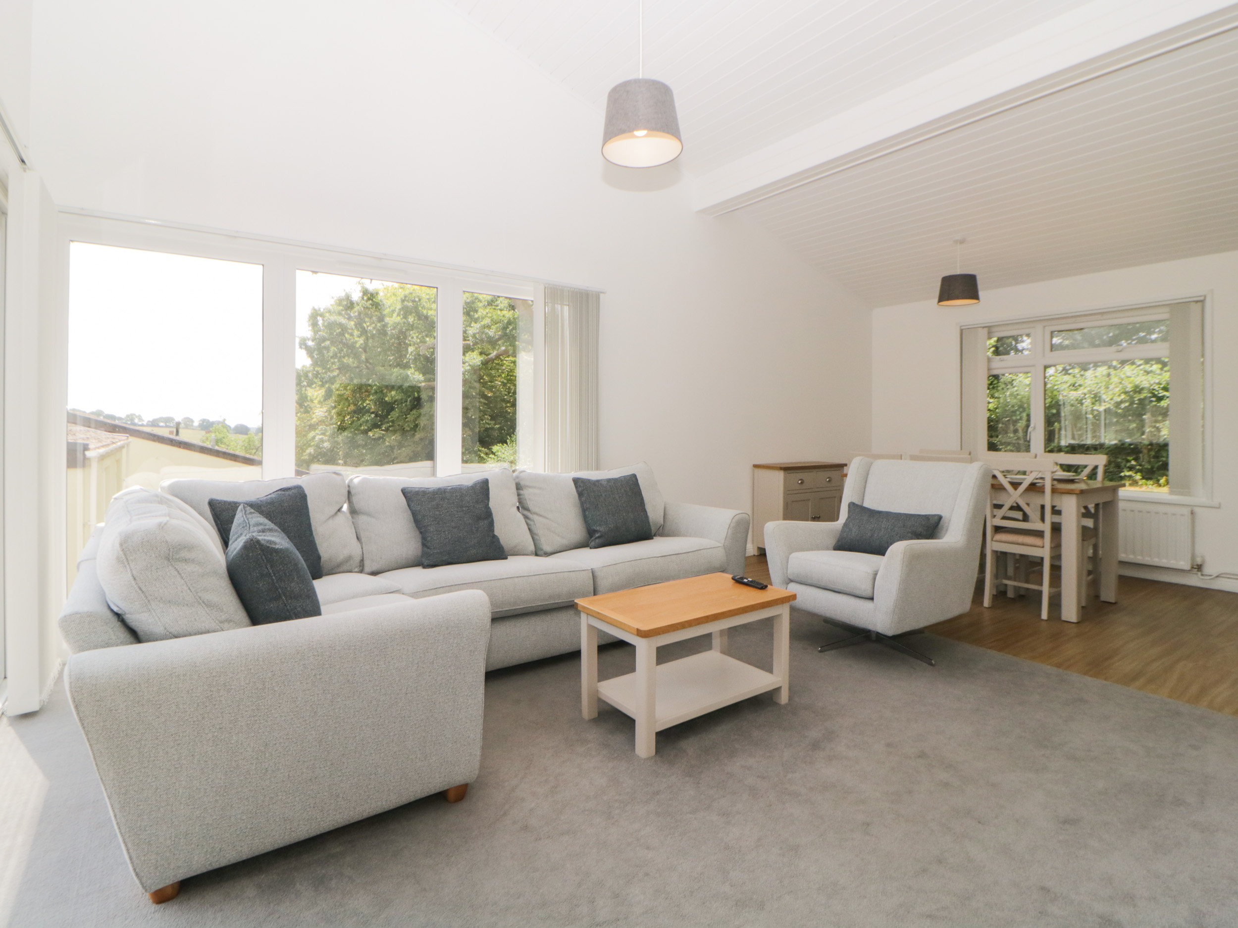 Holiday cottage, Chudleigh ()