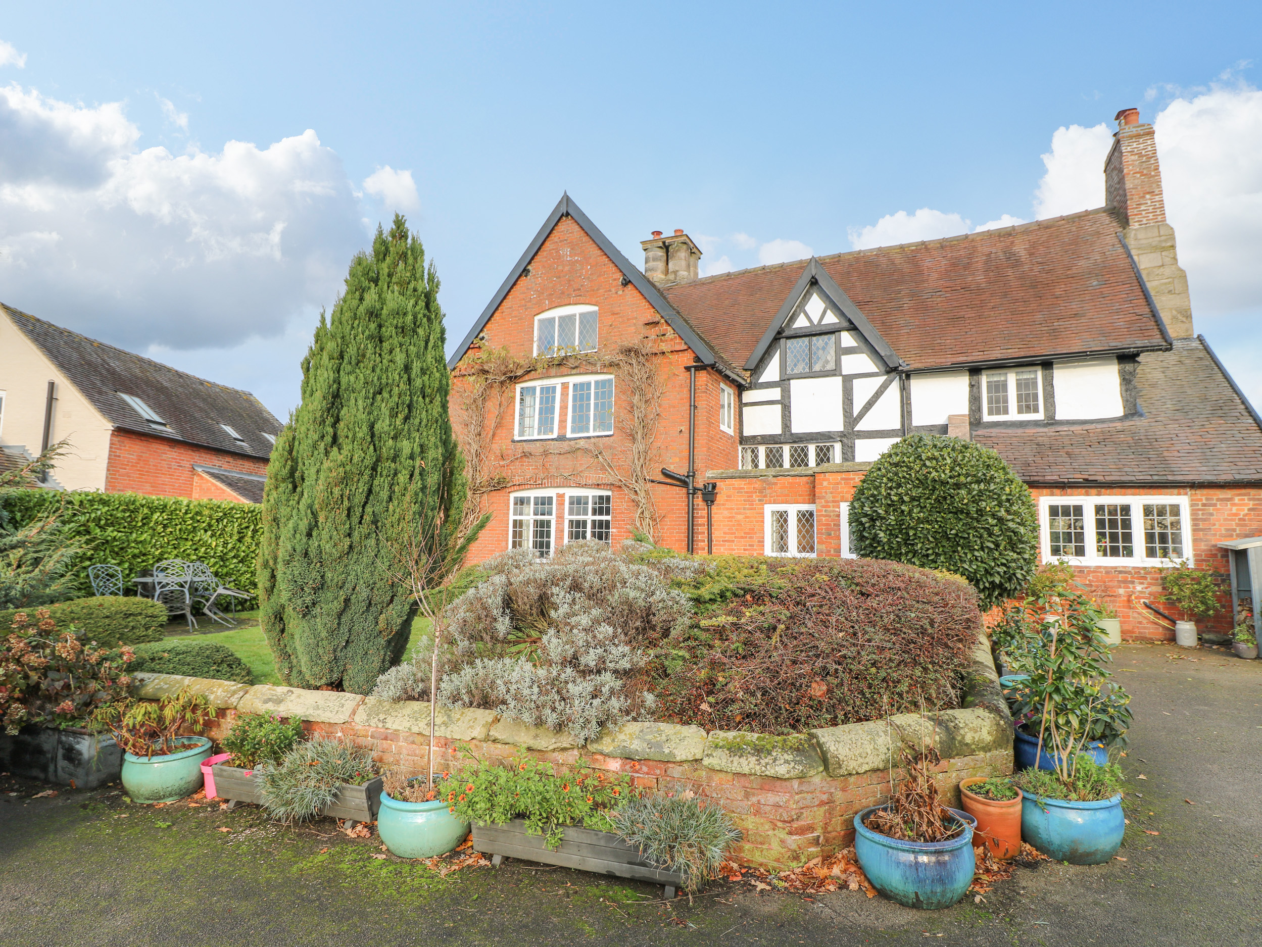 Holiday cottage, Rocester (The Manor House)