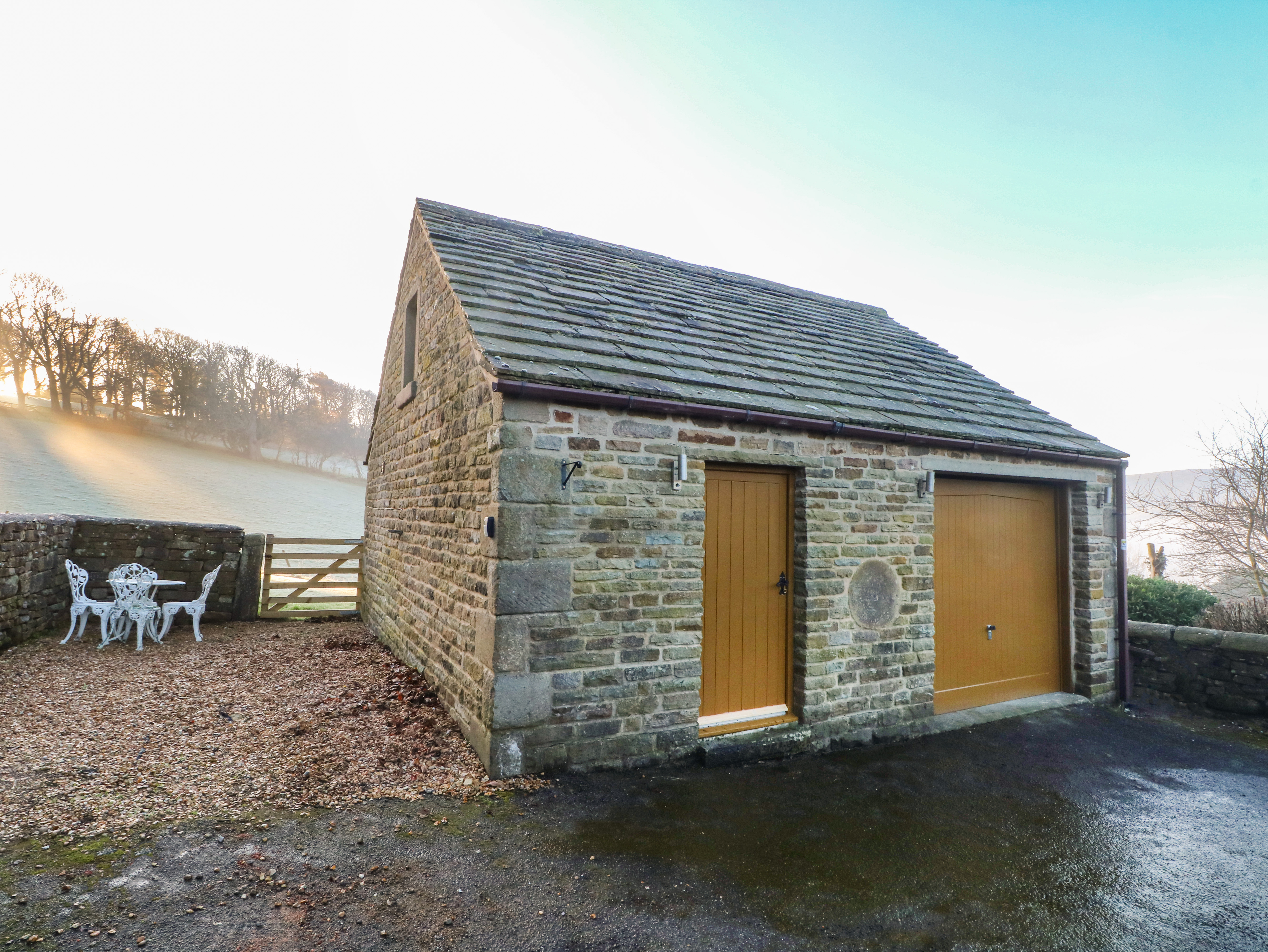 Holiday cottage, Hathersage (Charlotte's Cottage)