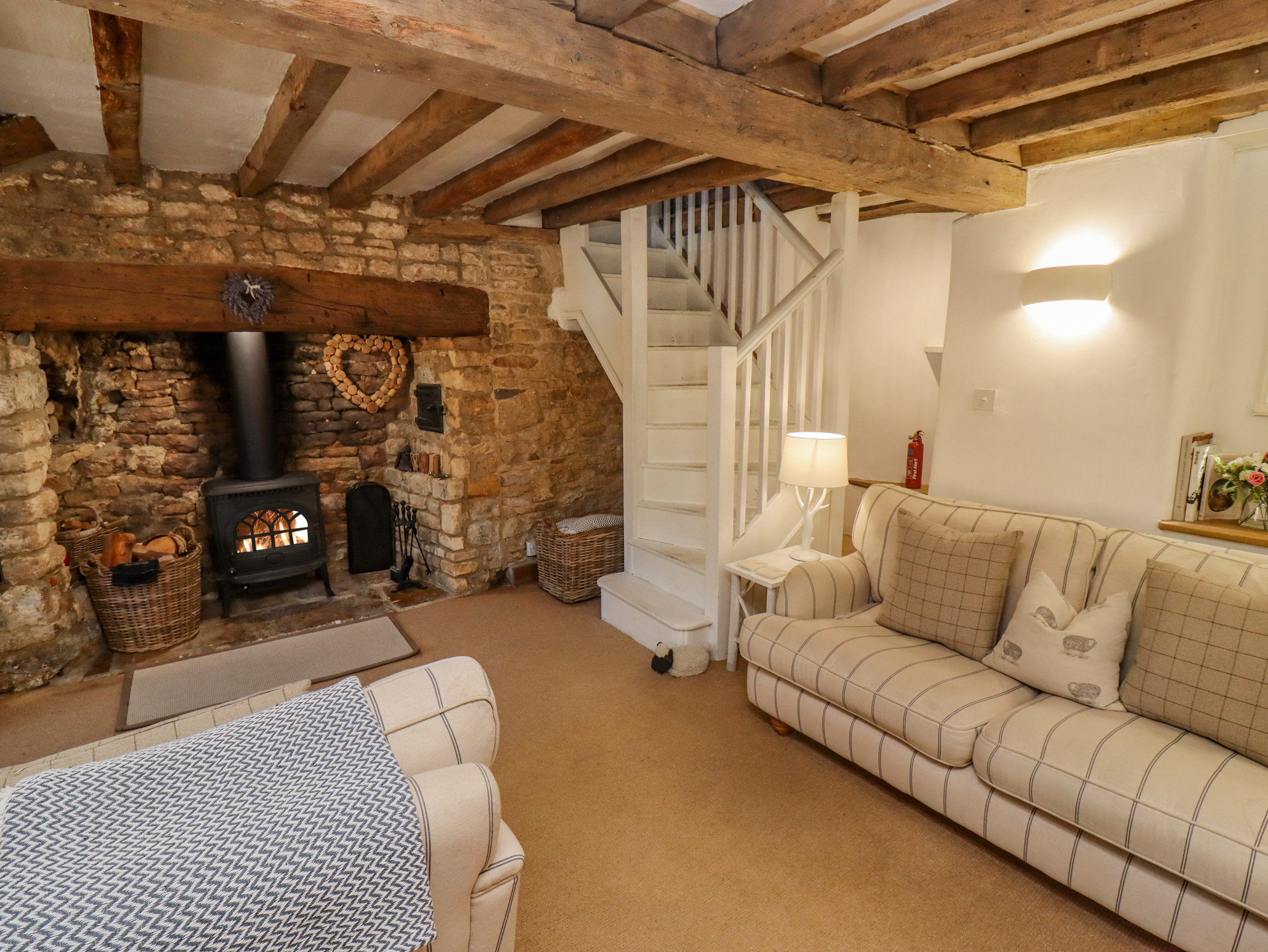Holiday cottage in Chipping Norton, Oxfordshire - Photo 2