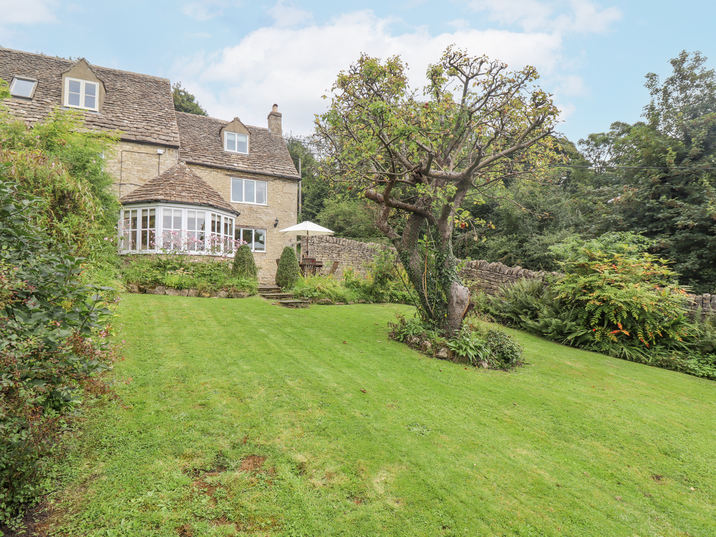 Holiday cottage in Amberley, Gloucestershire - Photo 4