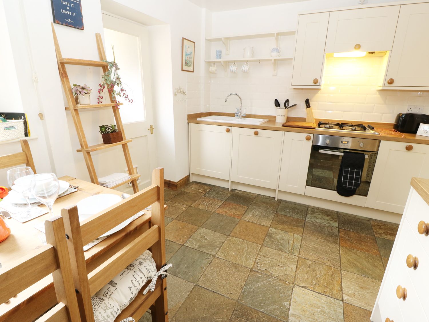 Holiday cottage in Matlock, Derbyshire - Photo 5
