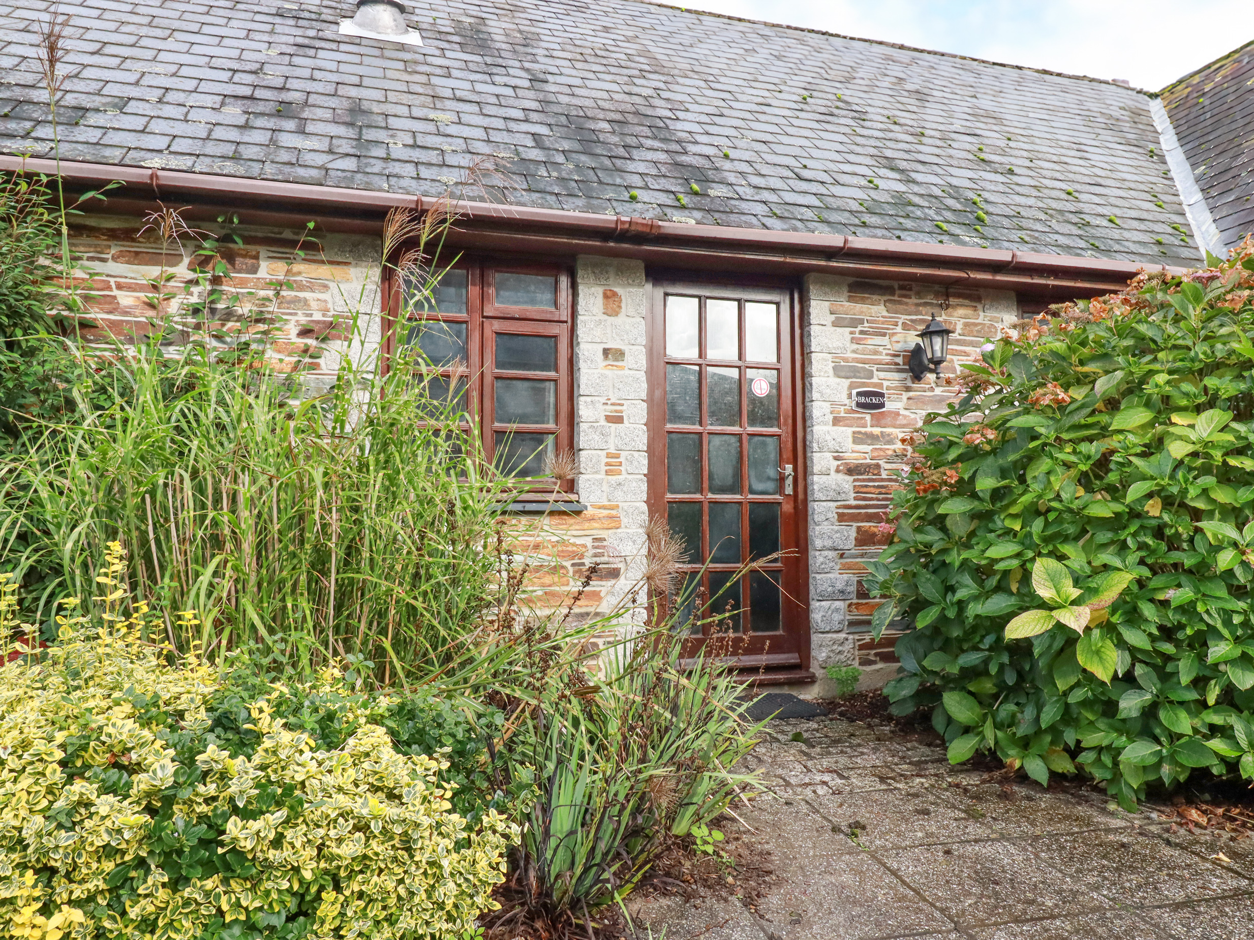 Holiday cottage, St Tudy ()