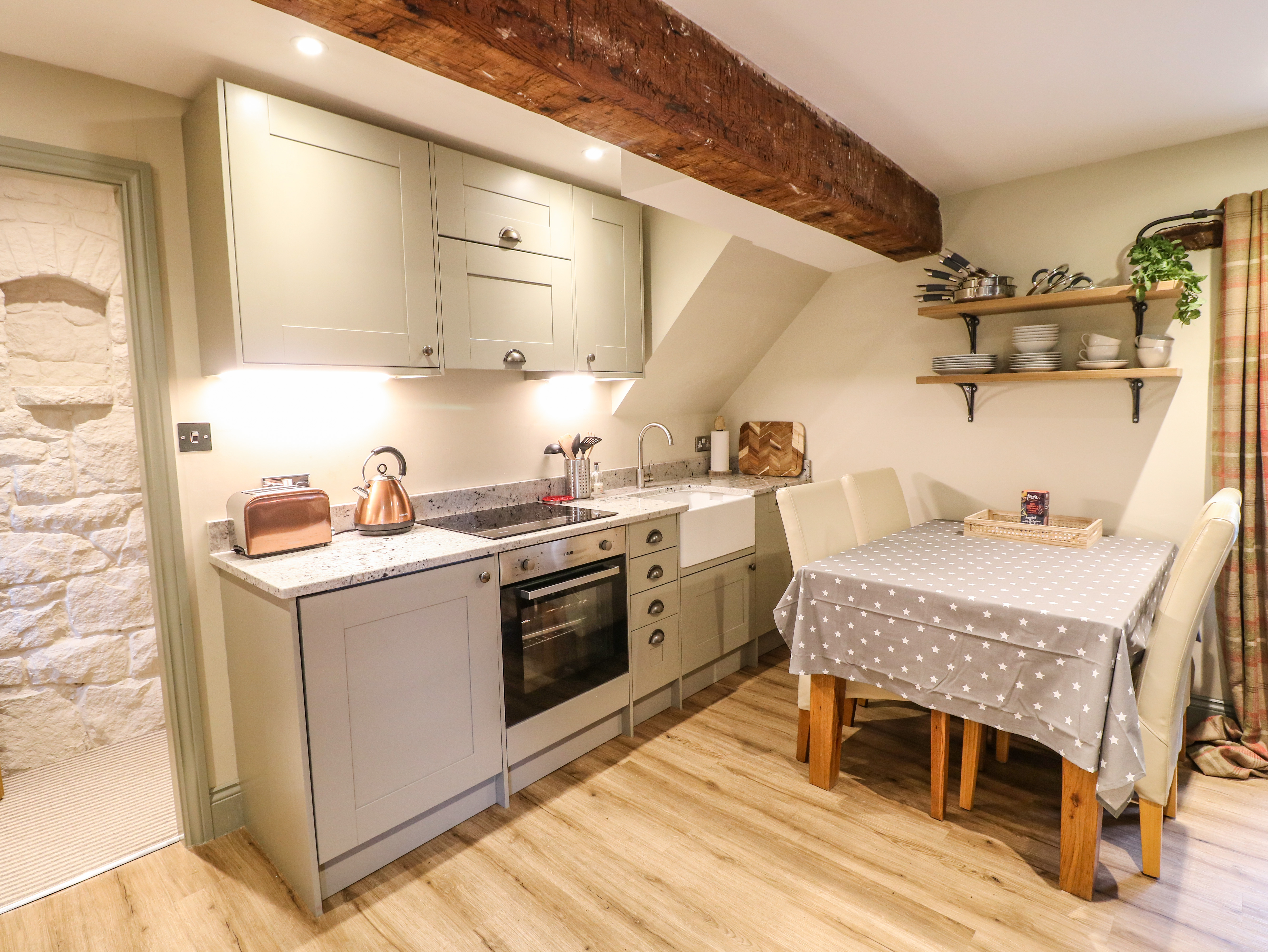 Holiday cottage in Winster, Derbyshire - Photo 9