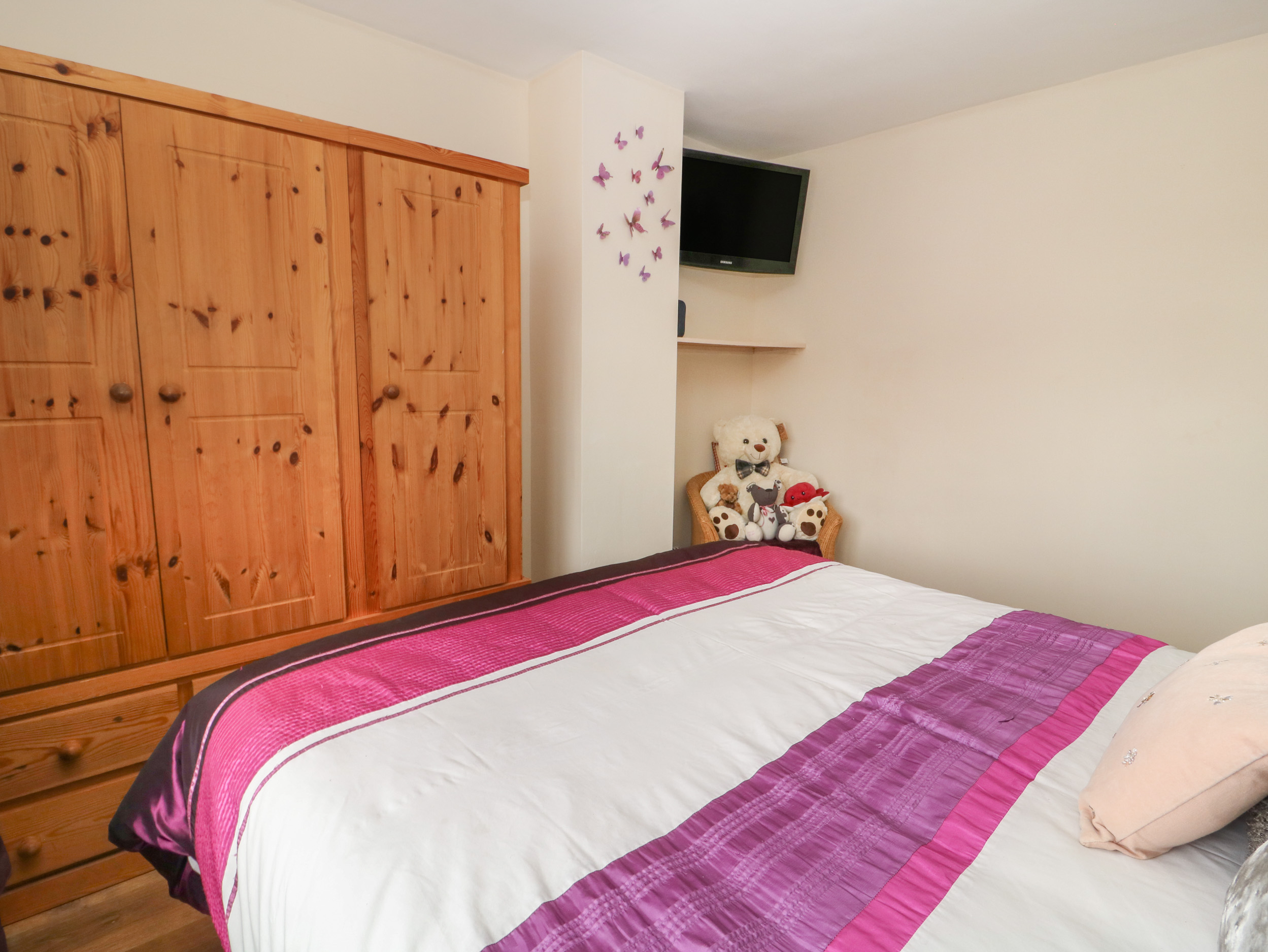 Trip Away To The Auction House In Driffield, North York Moors & Coast?