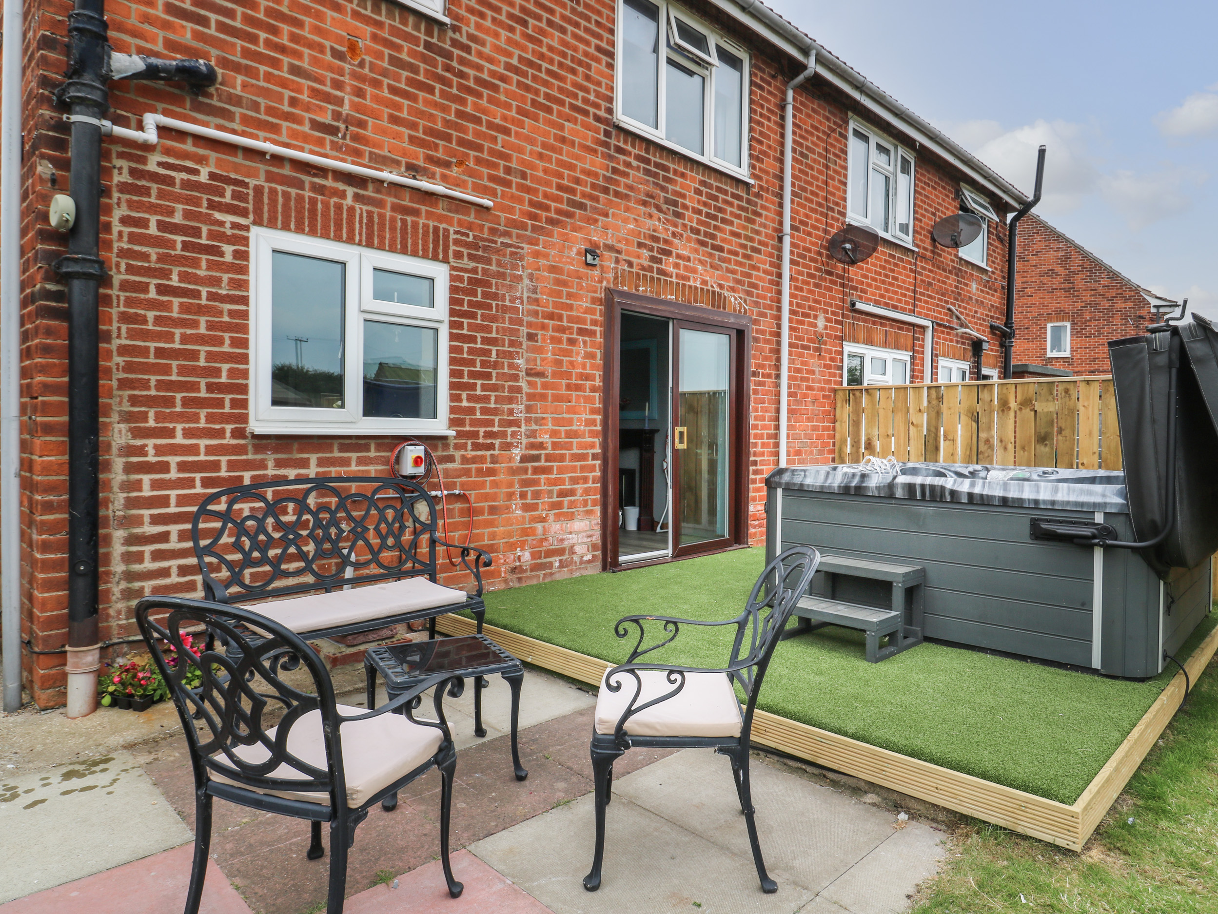 Trip Away To The Auction House In Driffield, North York Moors & Coast?