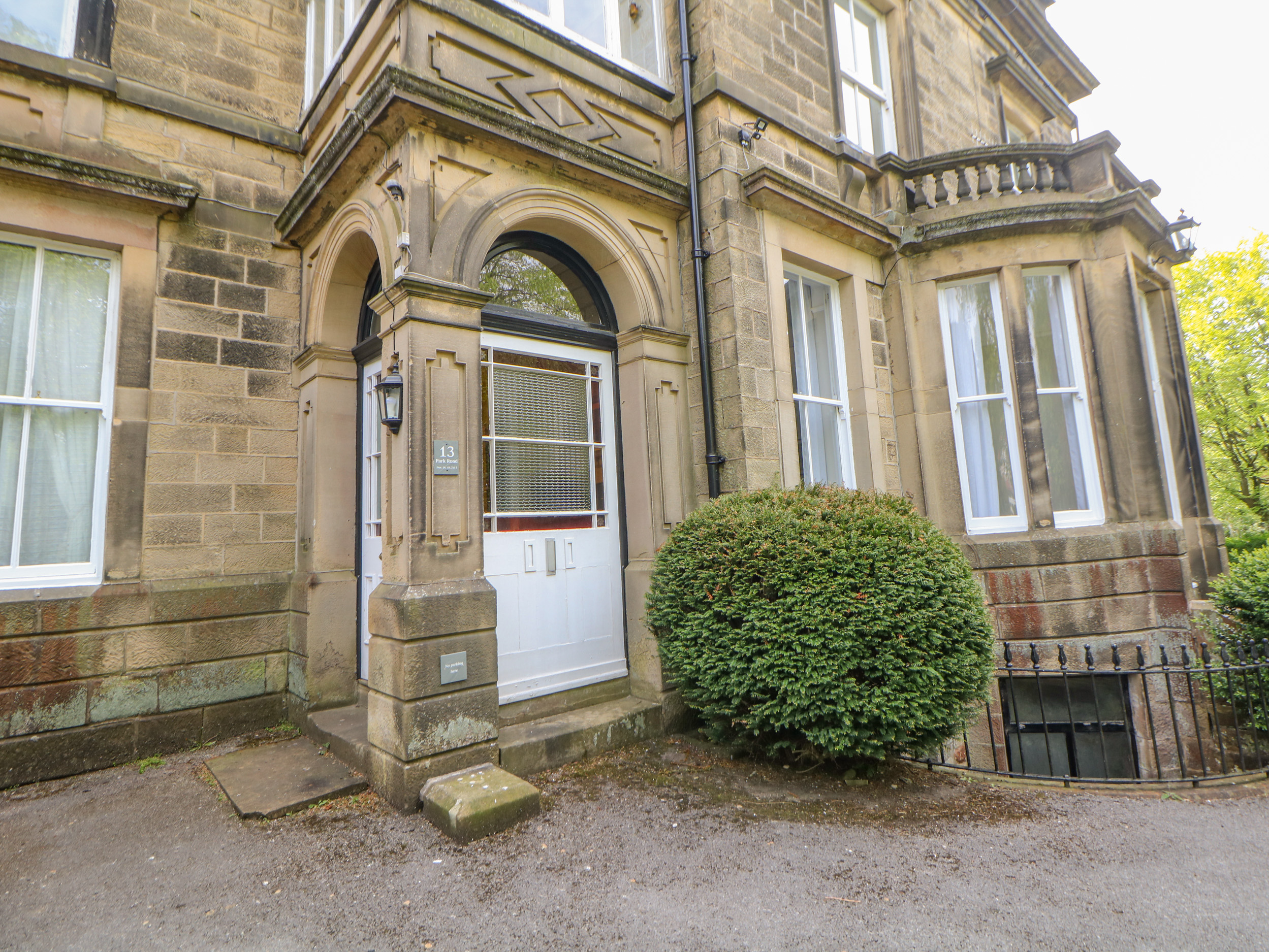 Holiday cottage in Buxton, Derbyshire - Photo 1