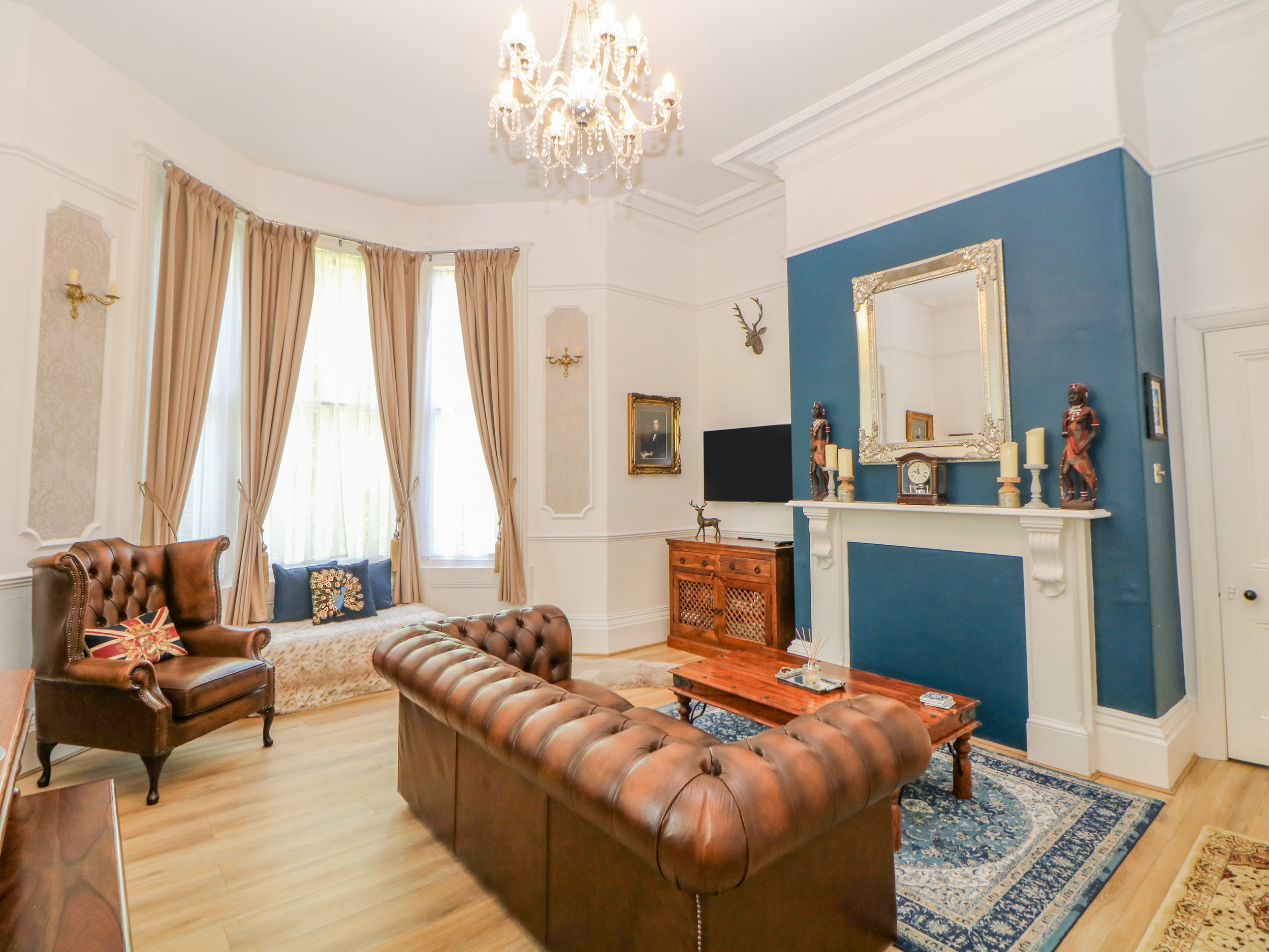 Holiday cottage in Buxton, Derbyshire - Photo 2