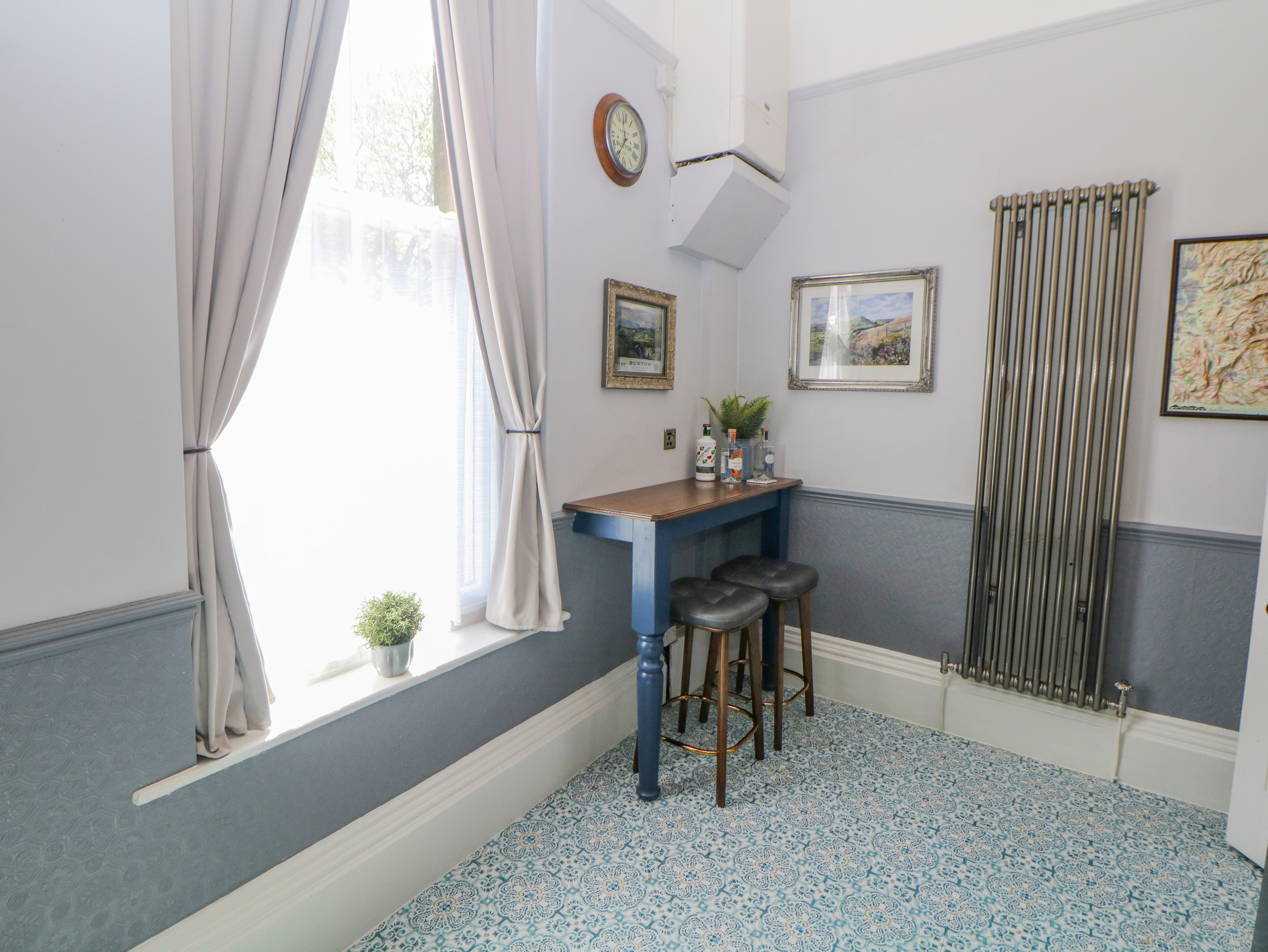 Holiday cottage in Buxton, Derbyshire - Photo 10