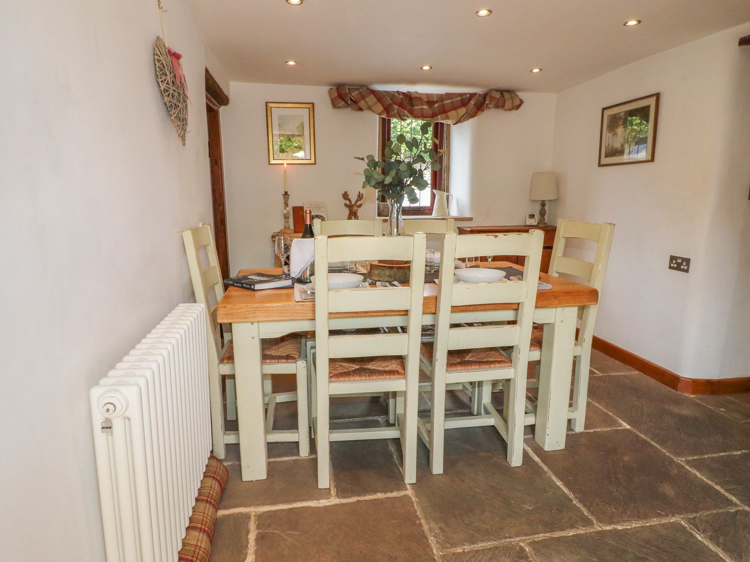 Holiday cottage in Youlgreave, Derbyshire - Photo 9