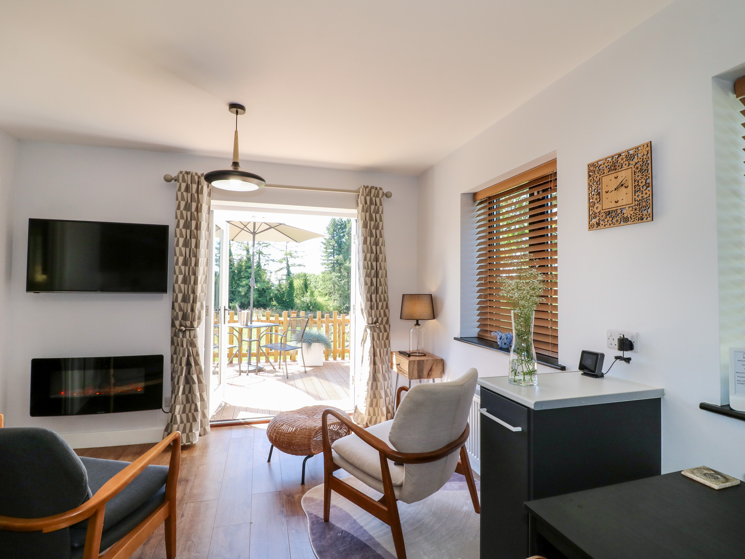 Holiday cottage in Ashbourne, Derbyshire - Photo 3