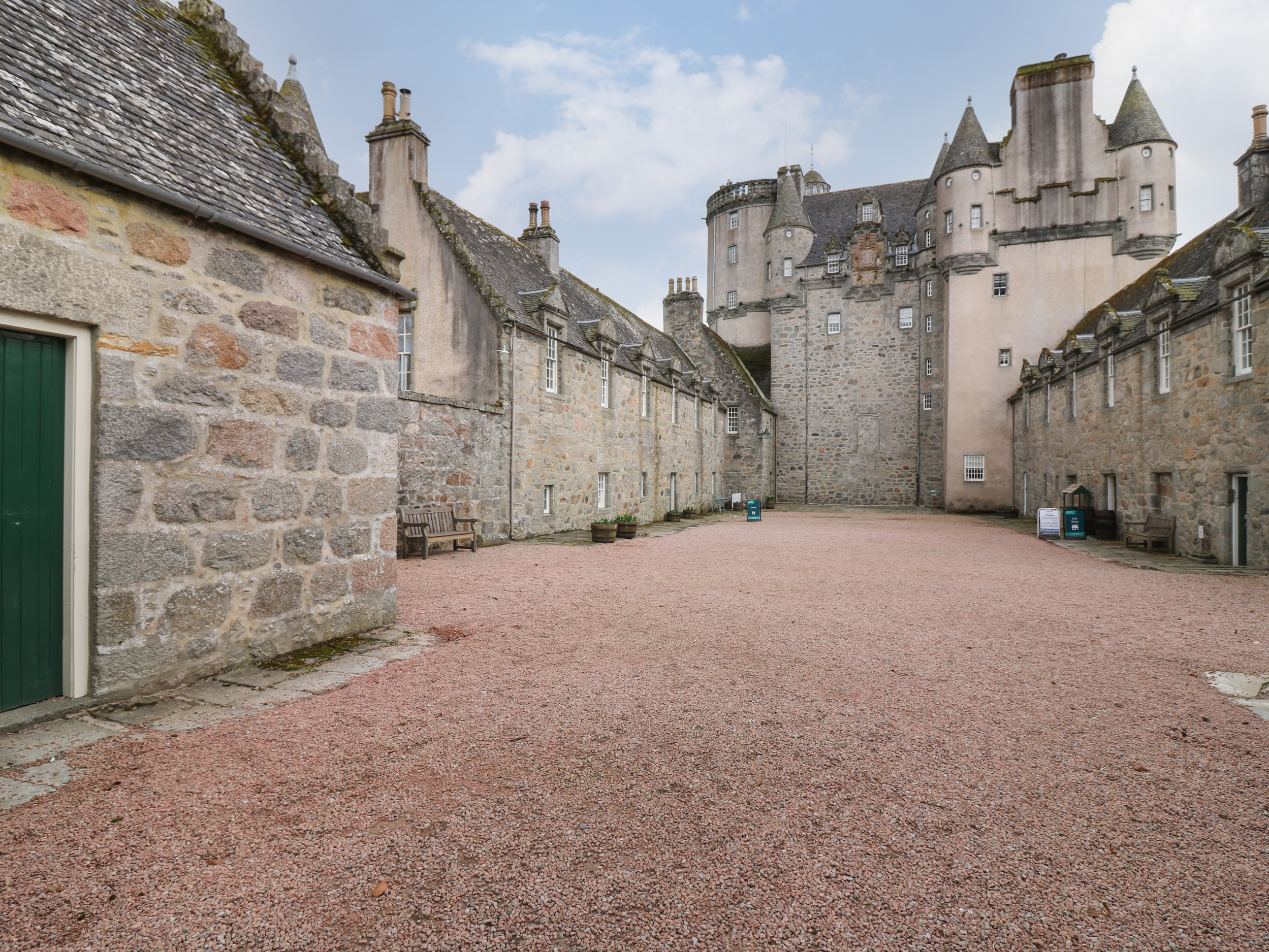 East Wing - Castle Fraser - Sleeps 4