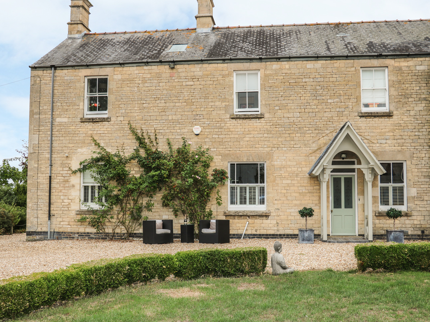 Holiday cottage, Burton Coggles (The Coach House)
