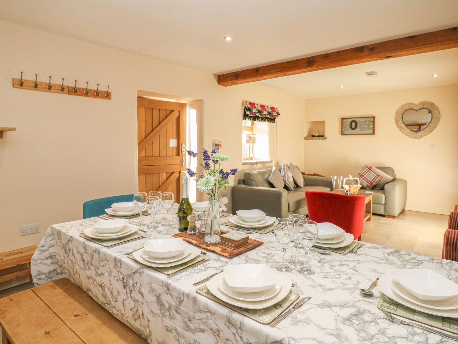 Holiday cottage in Bradwell, Derbyshire - Photo 5