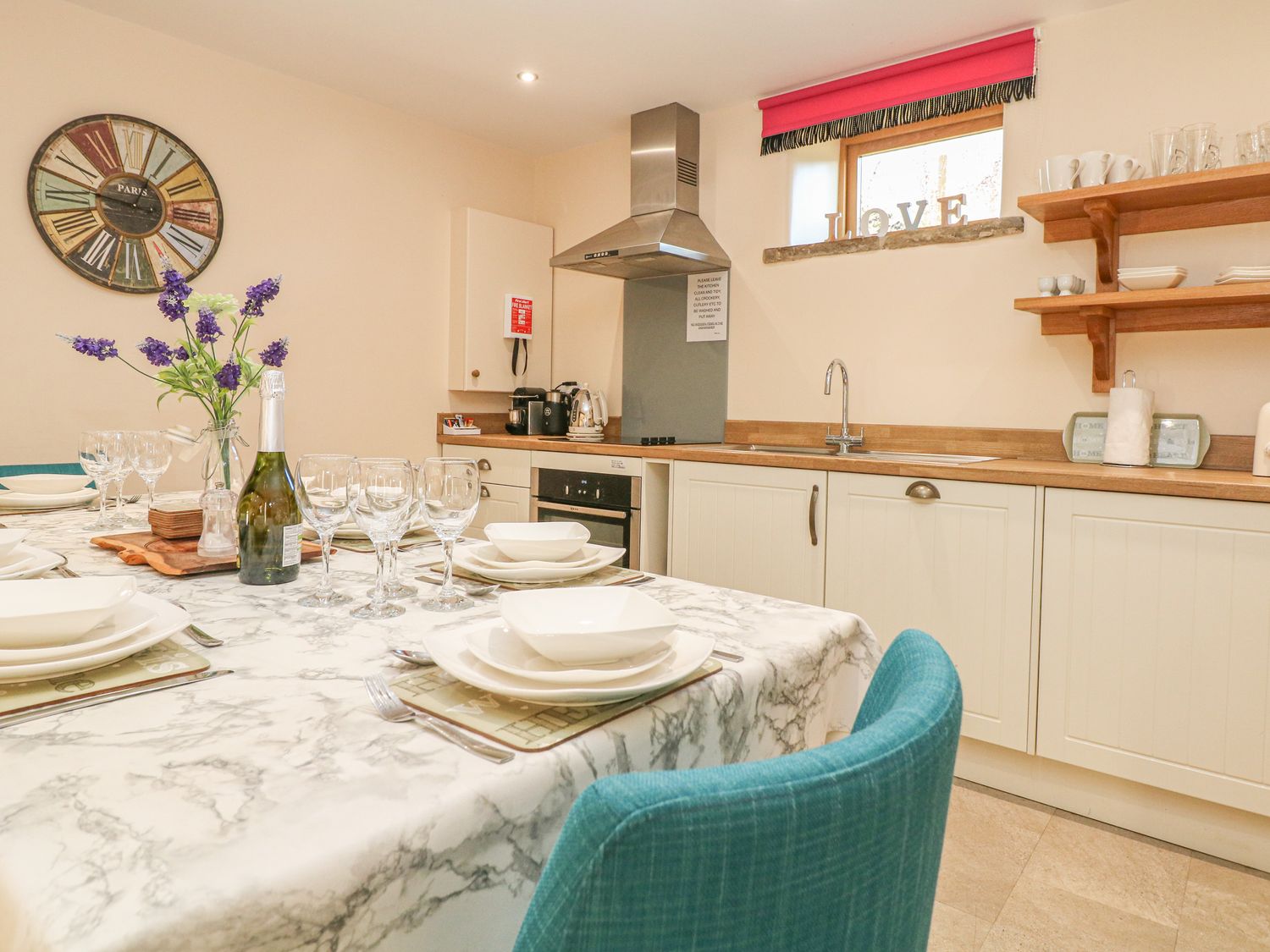Holiday cottage in Bradwell, Derbyshire - Photo 6