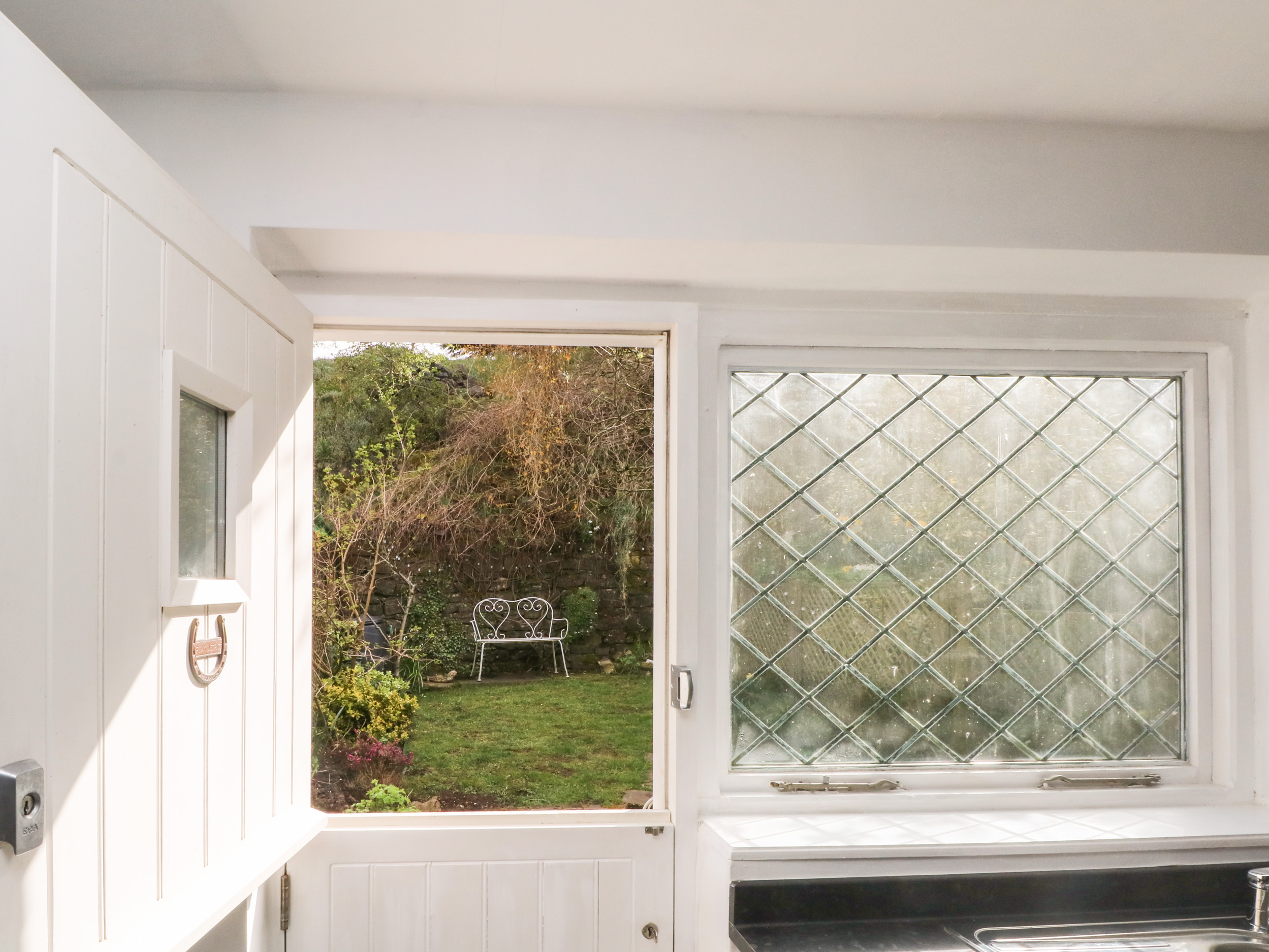 Holiday cottage in Buxton, Derbyshire - Photo 10