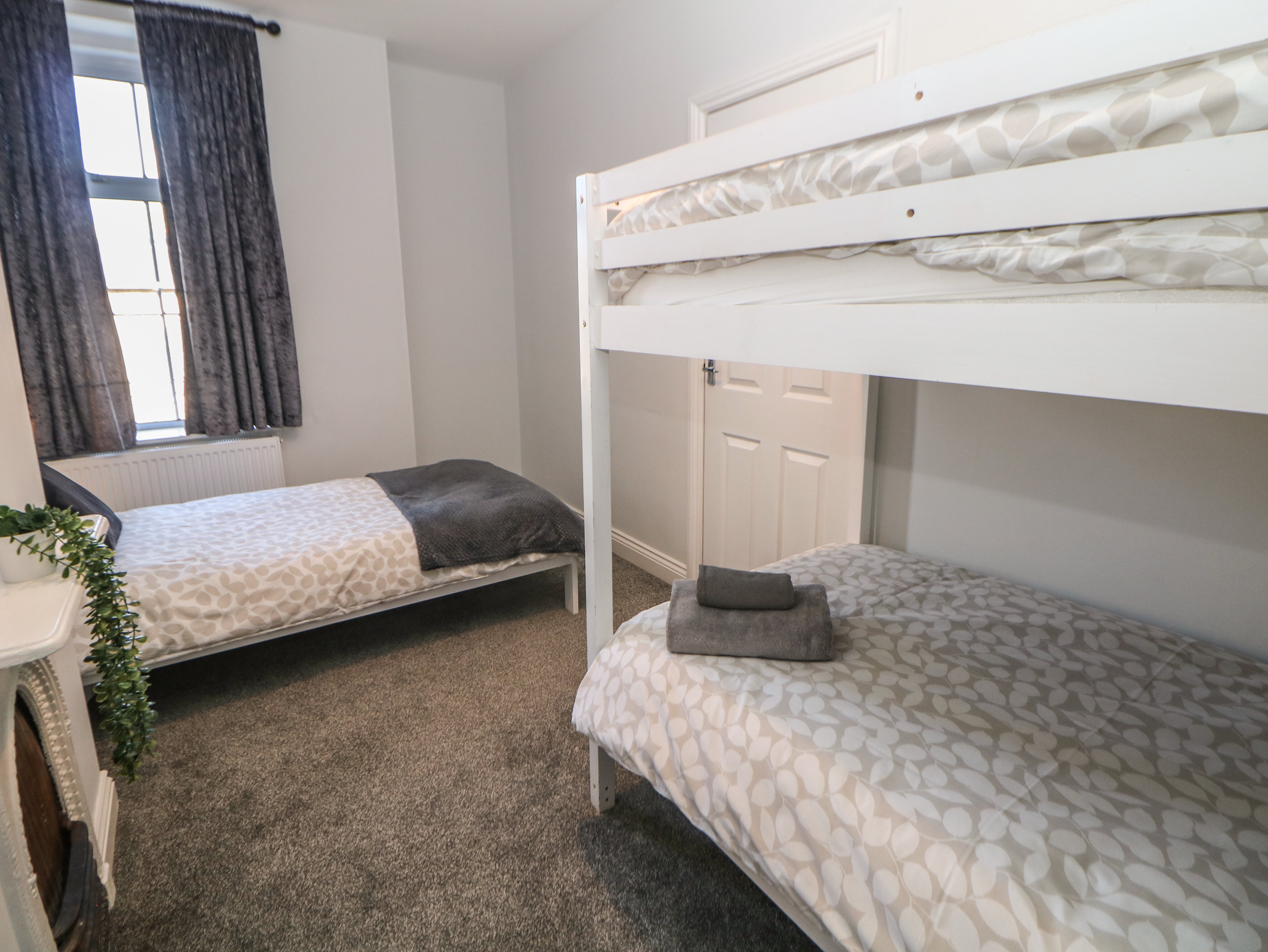 Holiday cottage in Buxton, Derbyshire - Photo 9