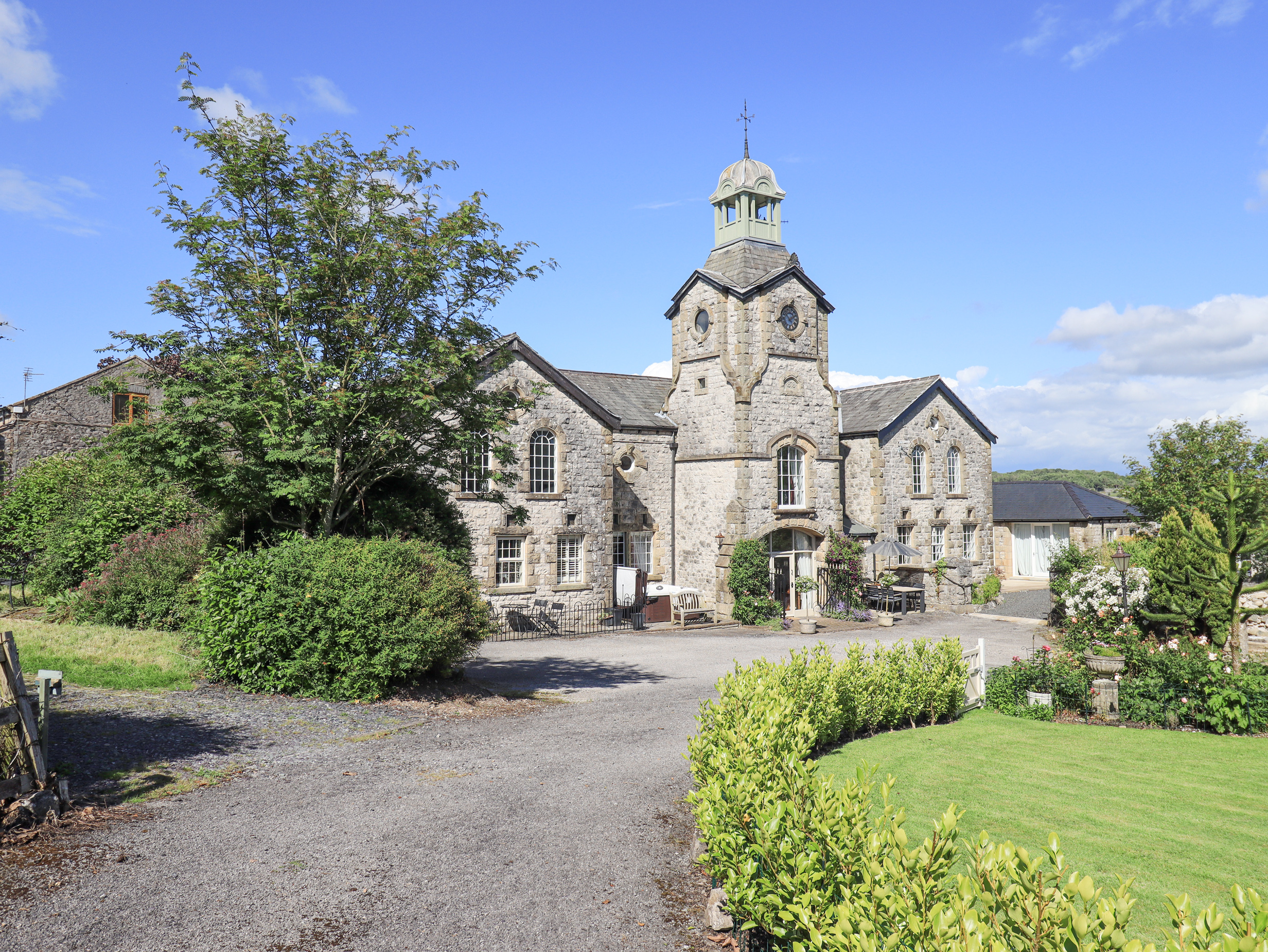 Holiday cottage, Cartmel ()