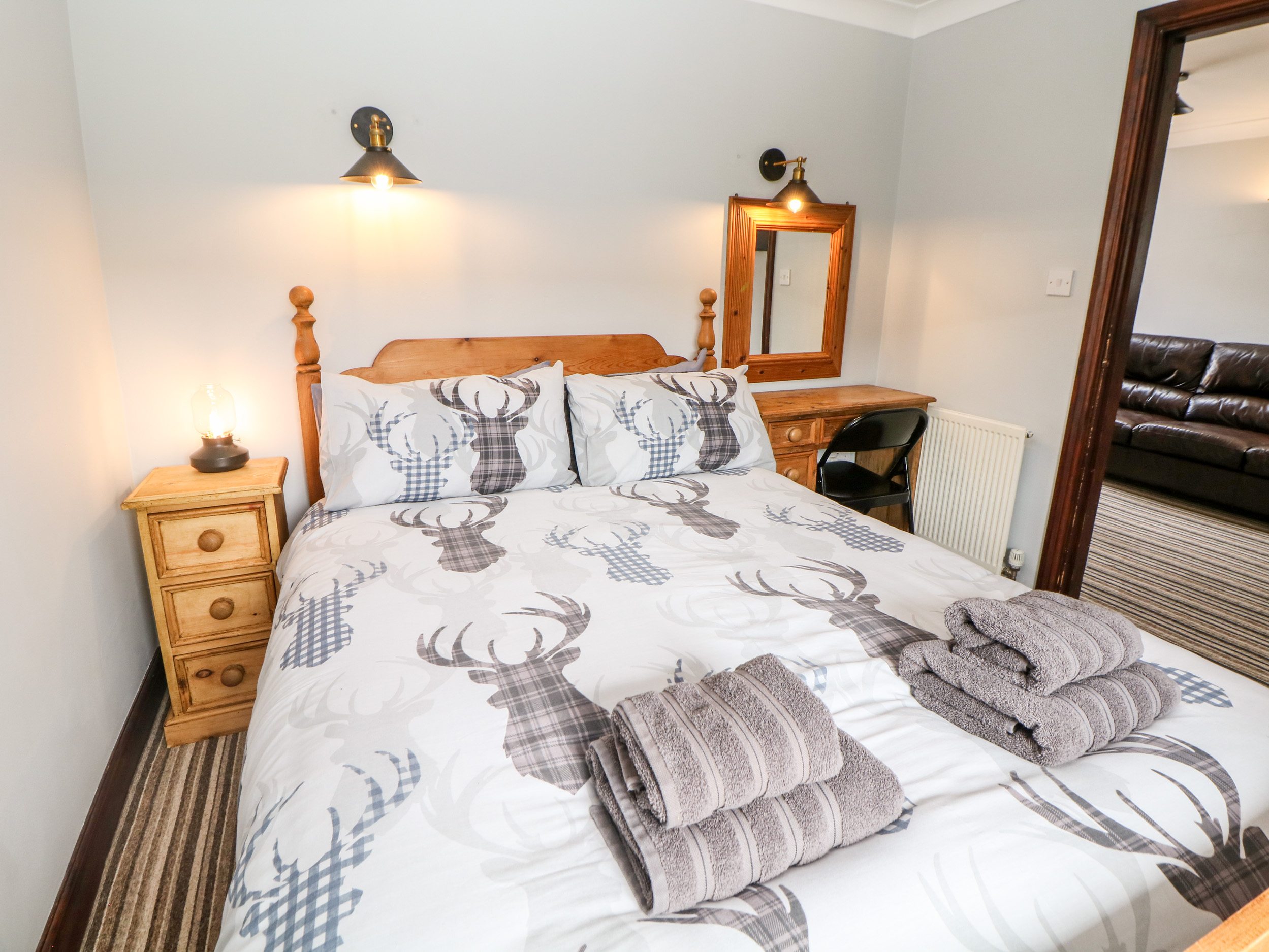 Holiday cottage in Bakewell, Derbyshire - Photo 9