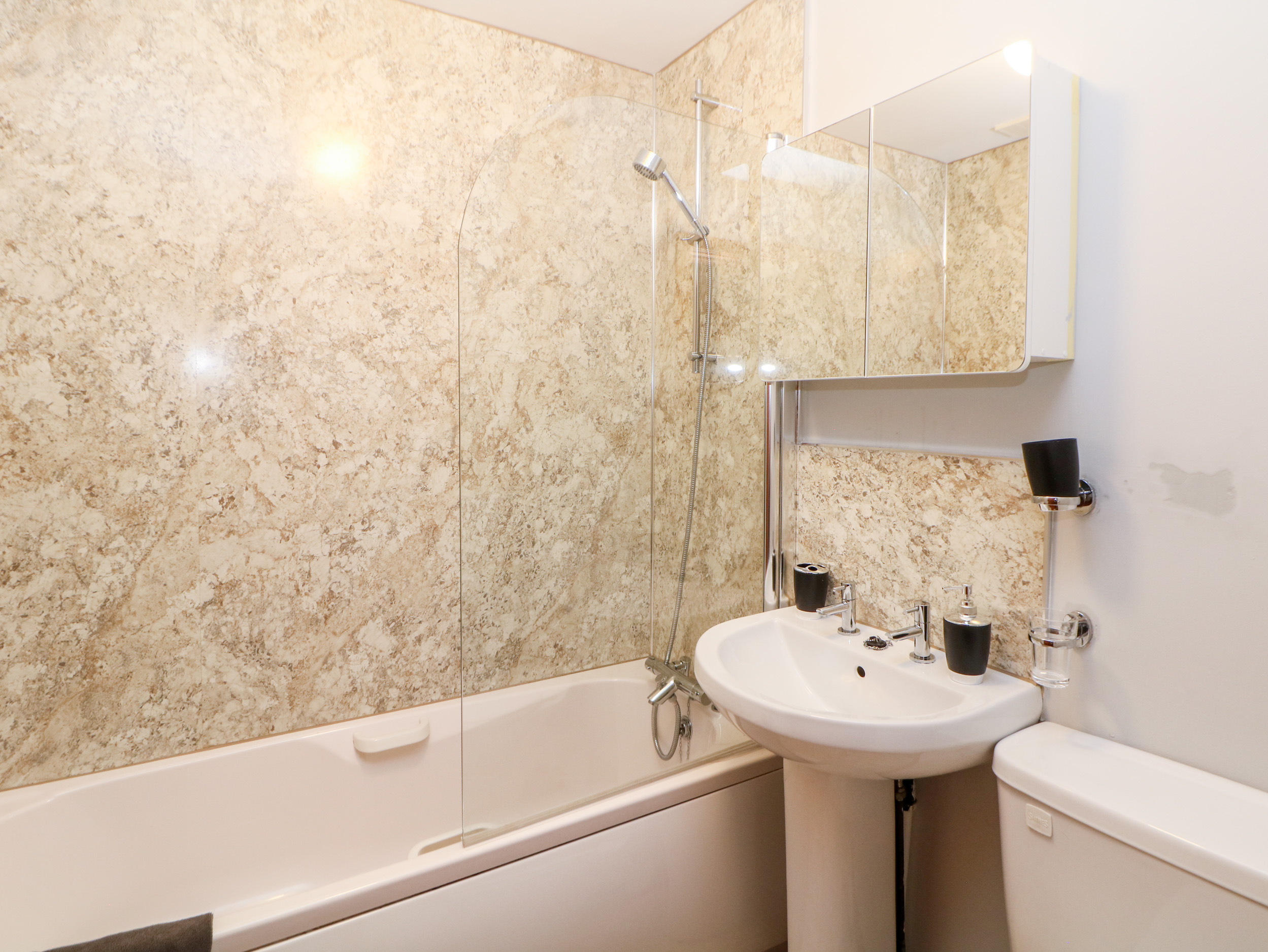 Holiday cottage in Bakewell, Derbyshire - Photo 11
