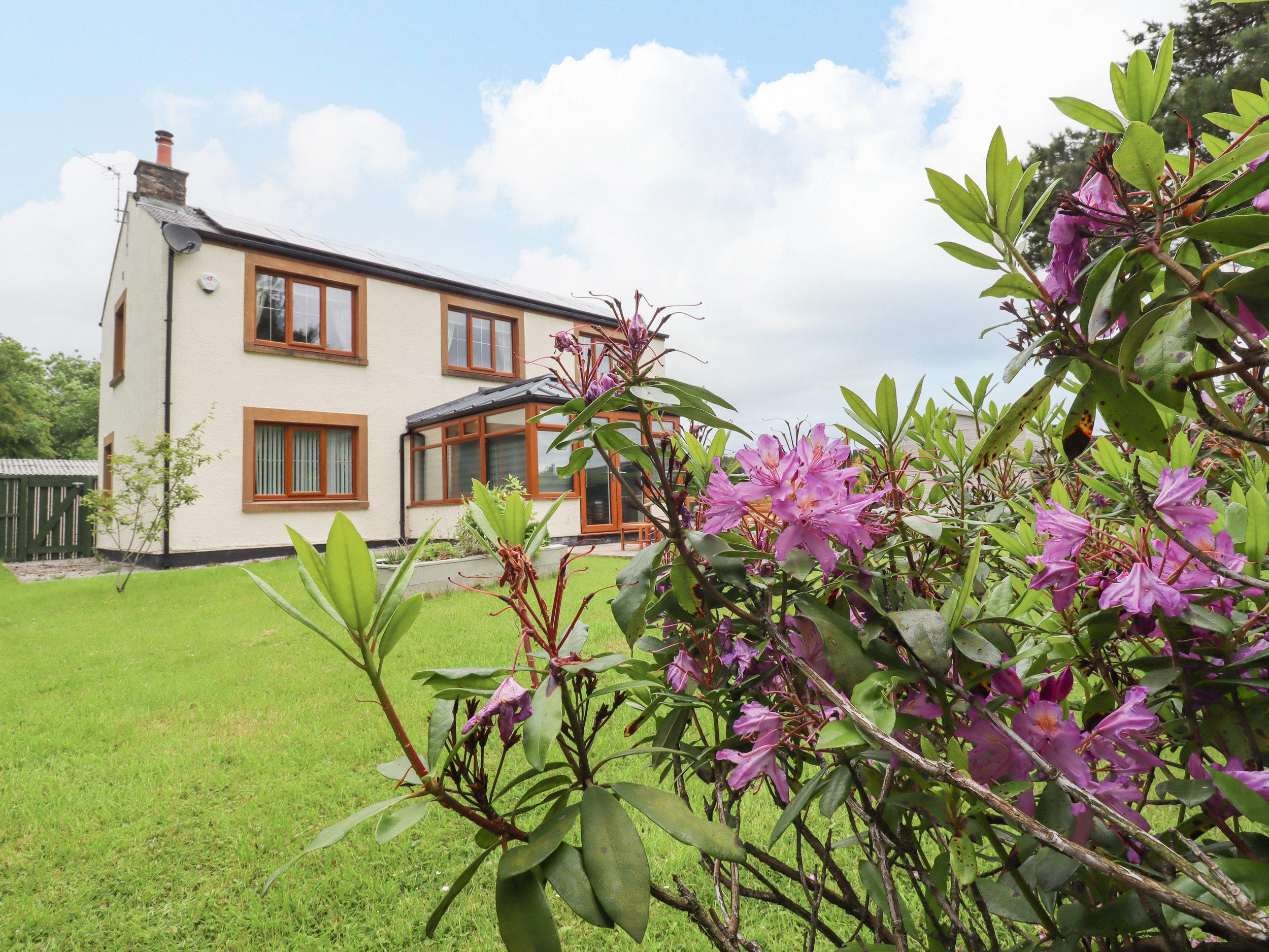 Holiday cottage, Tosside ()