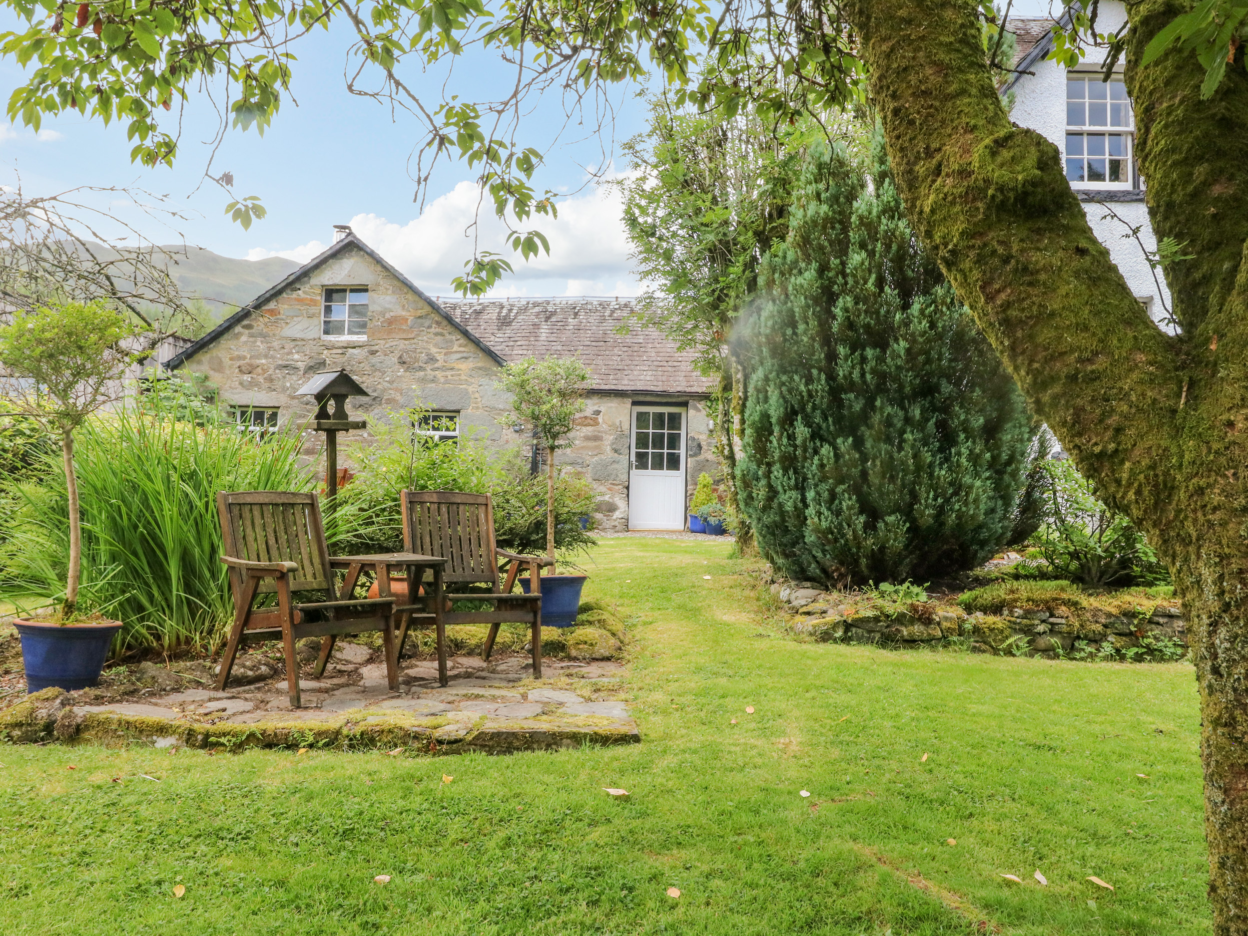 Inglis Nook Cottage - Sleeps 5
