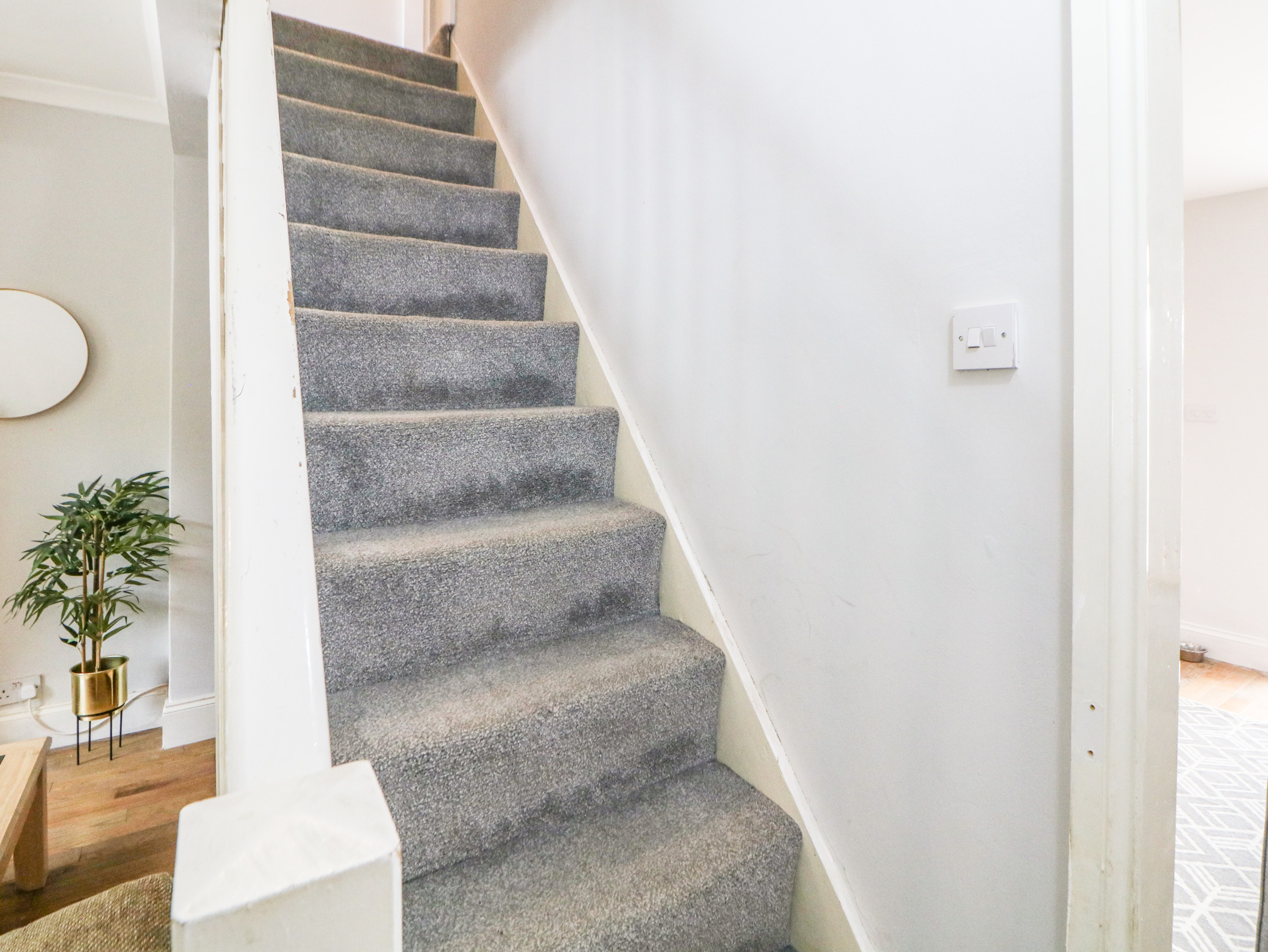 Holiday cottage in Clowne, Derbyshire - Photo 10