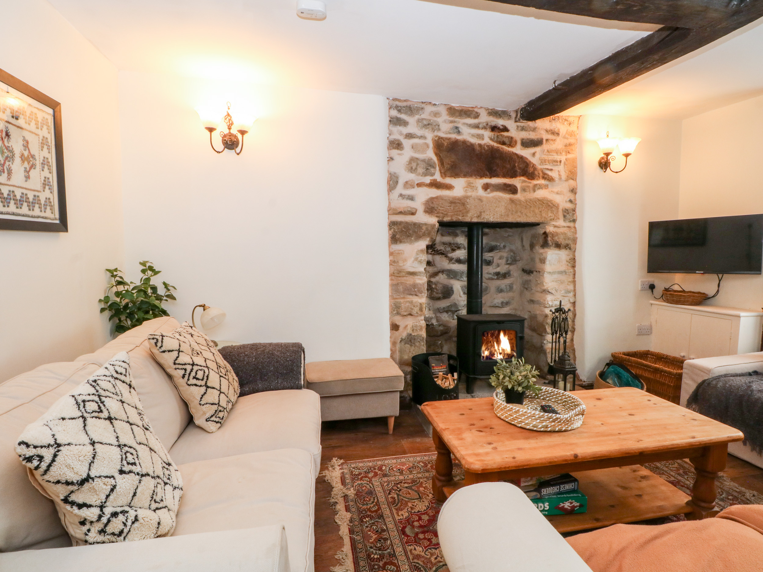 Holiday cottage in Youlgreave, Derbyshire - Photo 2