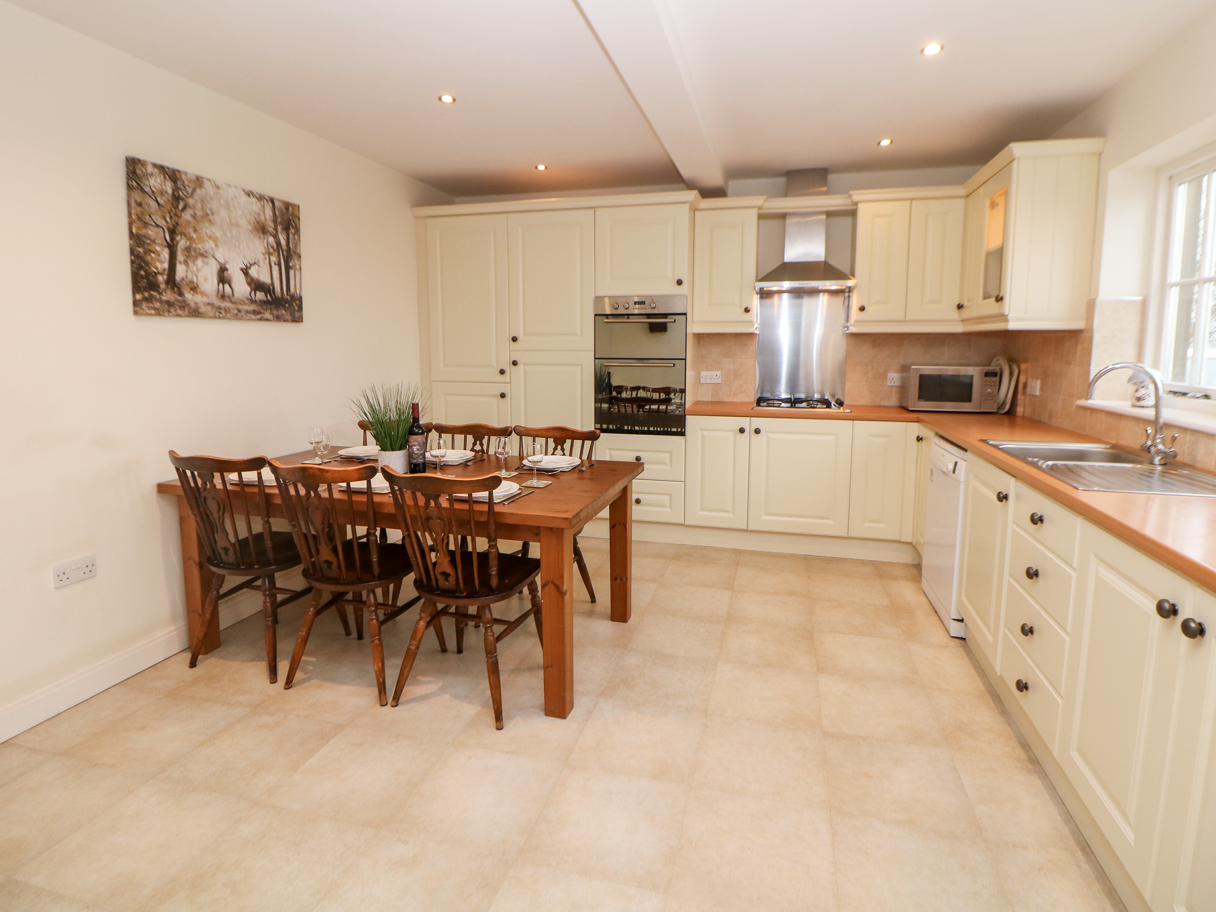 Holiday cottage in Bakewell, Derbyshire - Photo 8