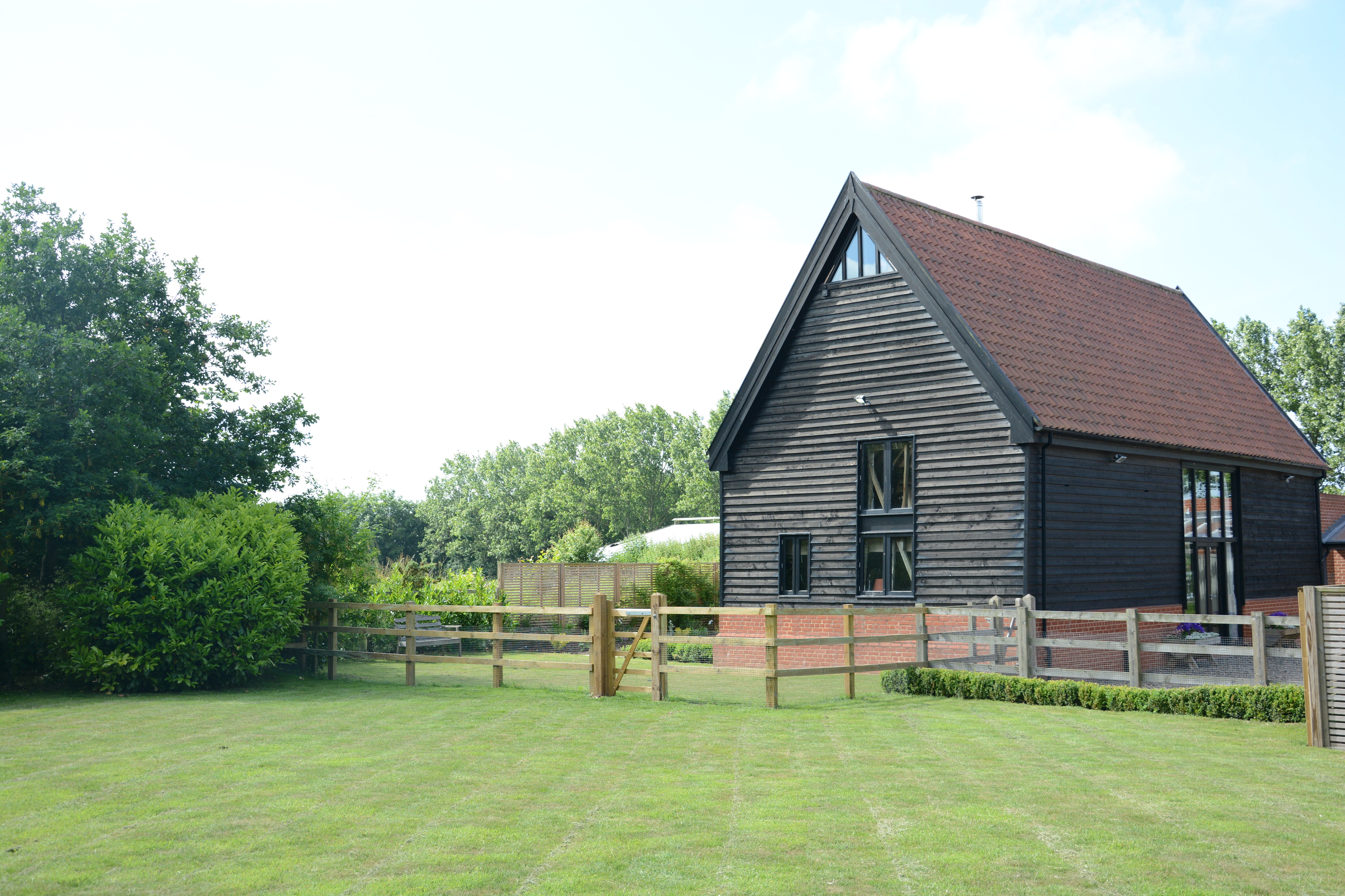 Holiday cottage in Peasenhall, Suffolk - Photo 2