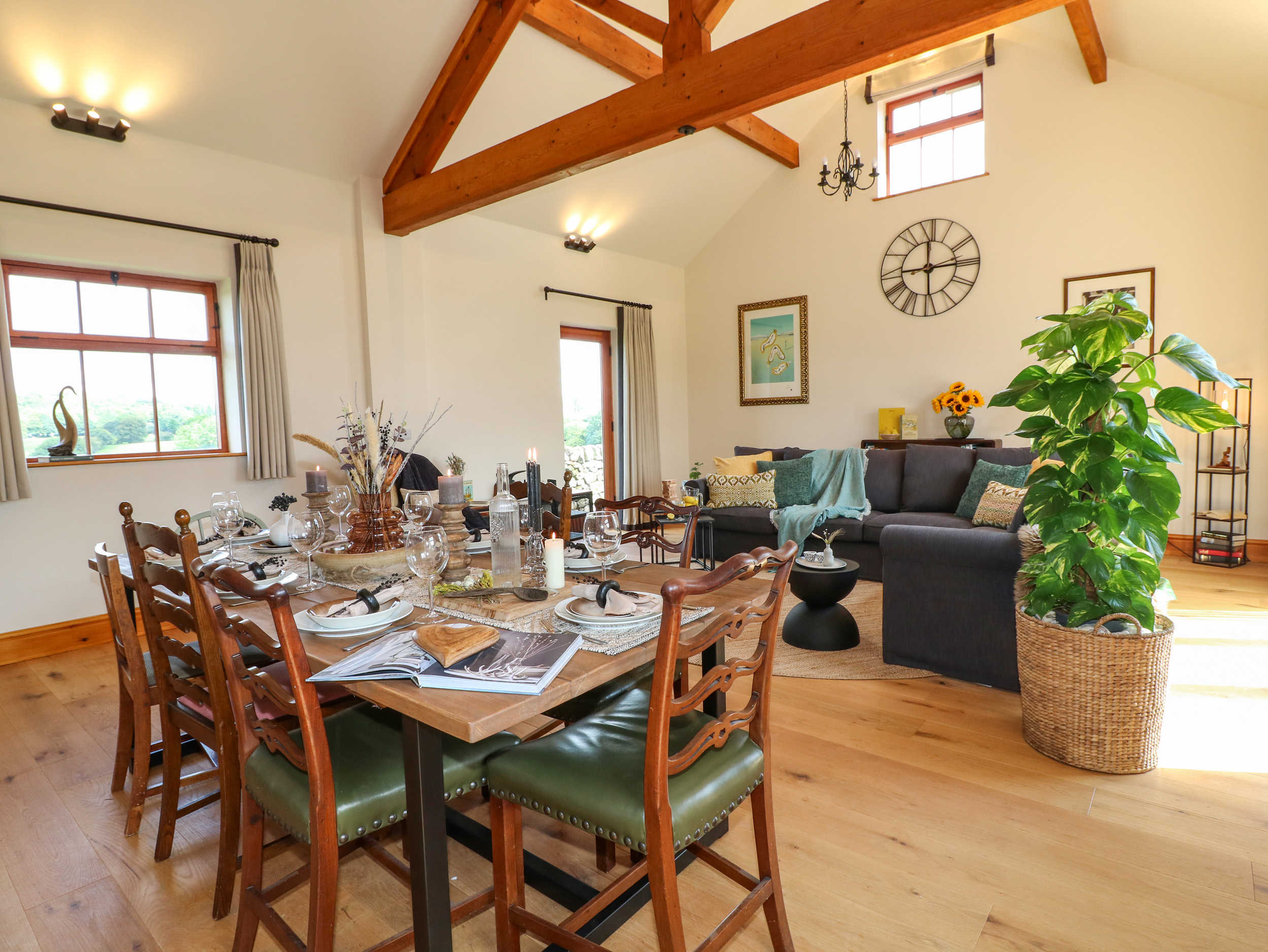 Holiday cottage in Birchover, Derbyshire - Photo 9