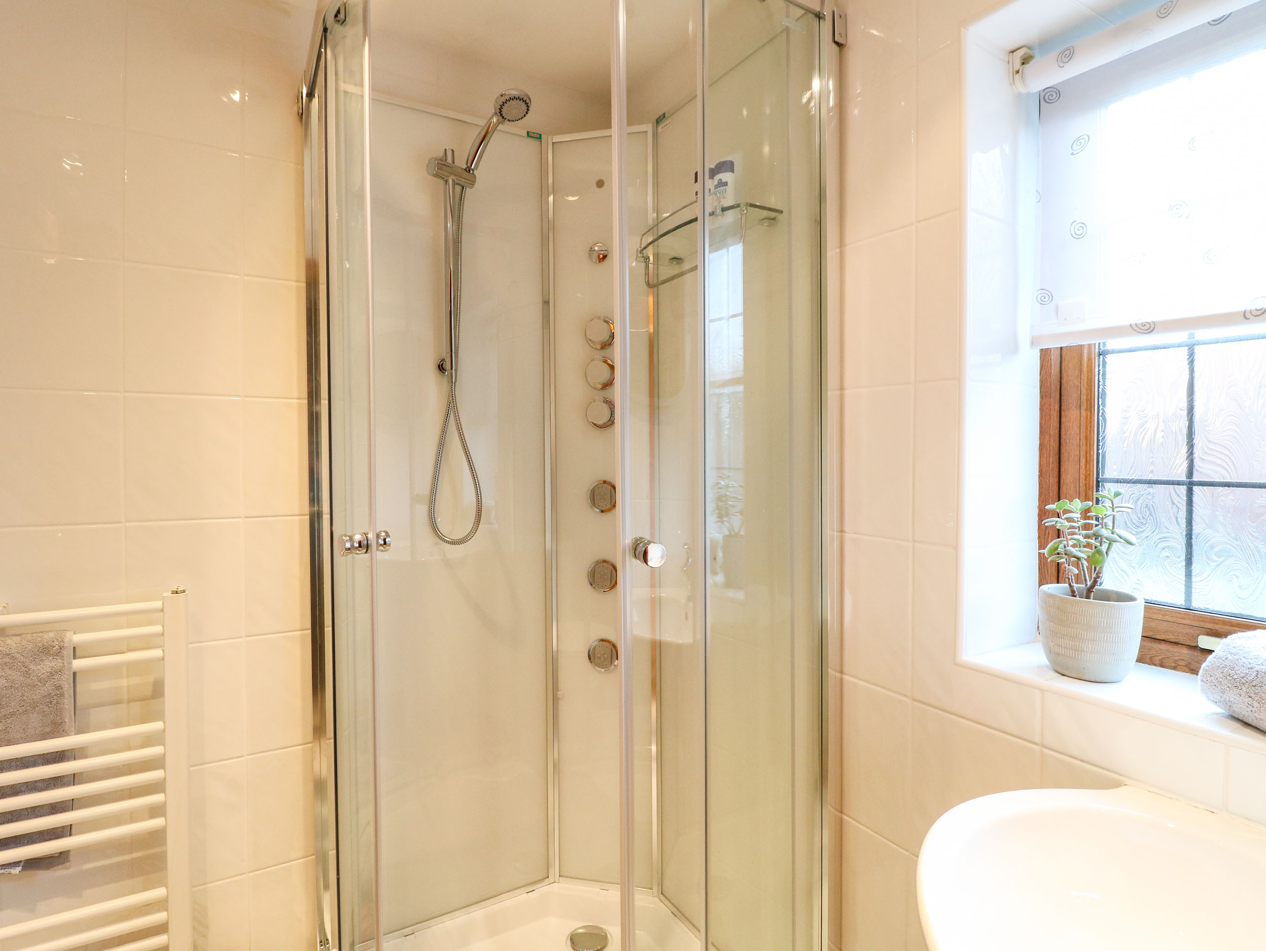 Holiday cottage in Snelston, Derbyshire - Photo 11