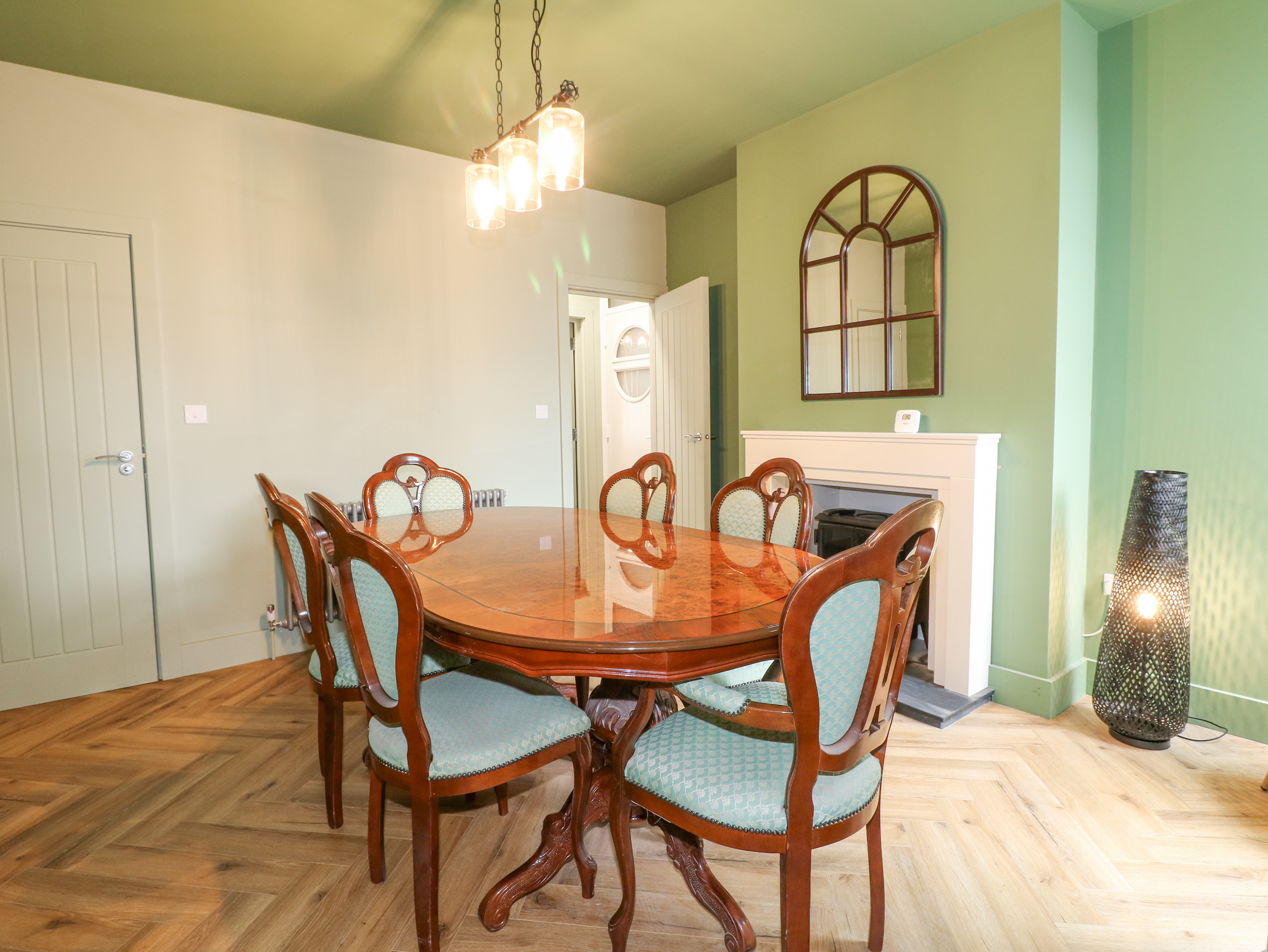 Holiday cottage in Chesterfield, Derbyshire - Photo 10