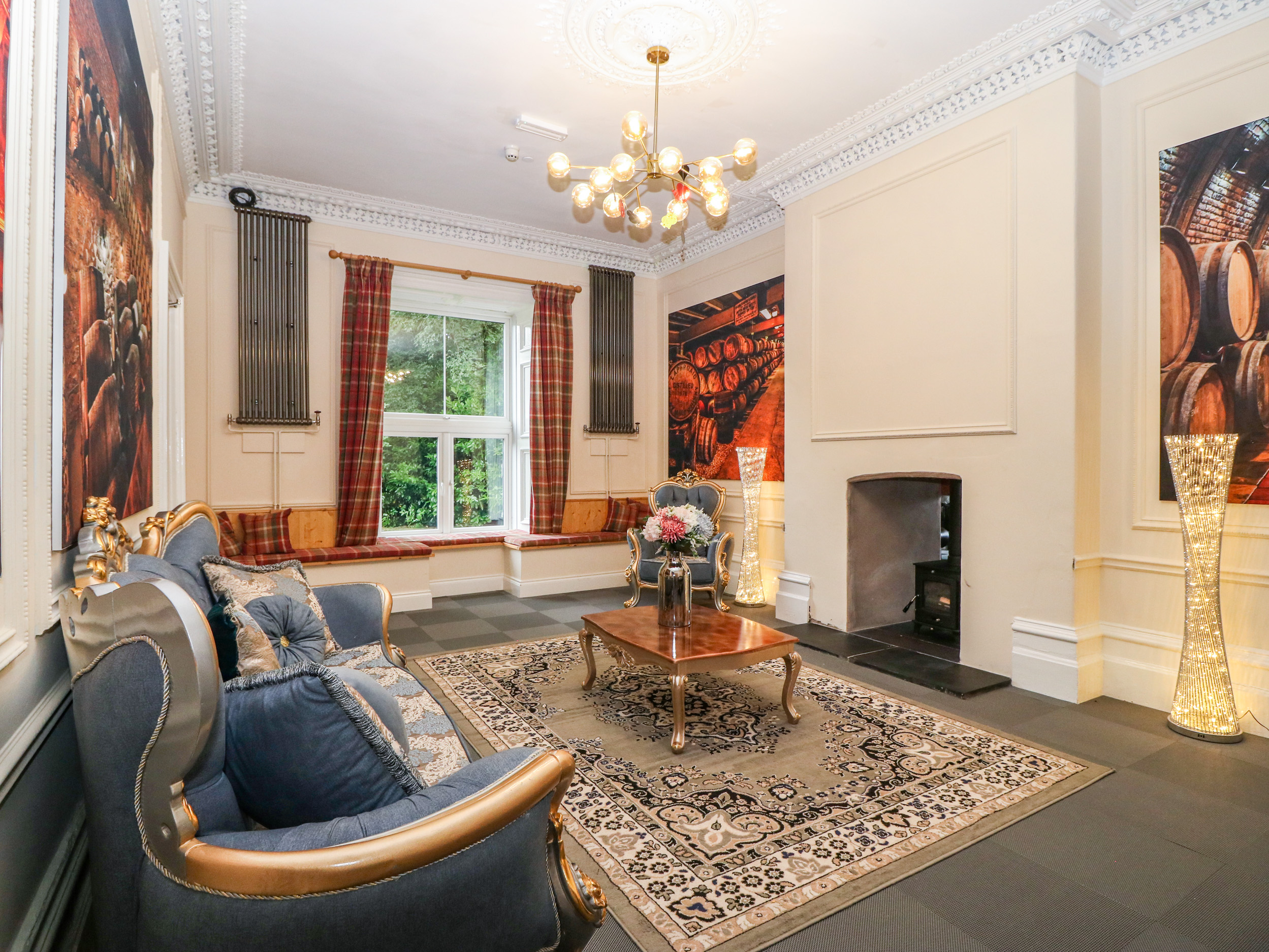 The Lloyd George - Sleeps 31