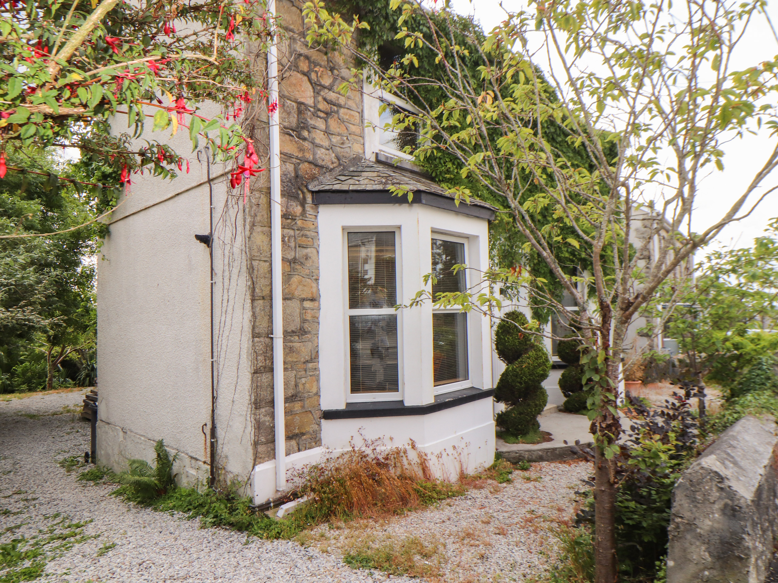 Holiday cottage, St Austell (Sea View)