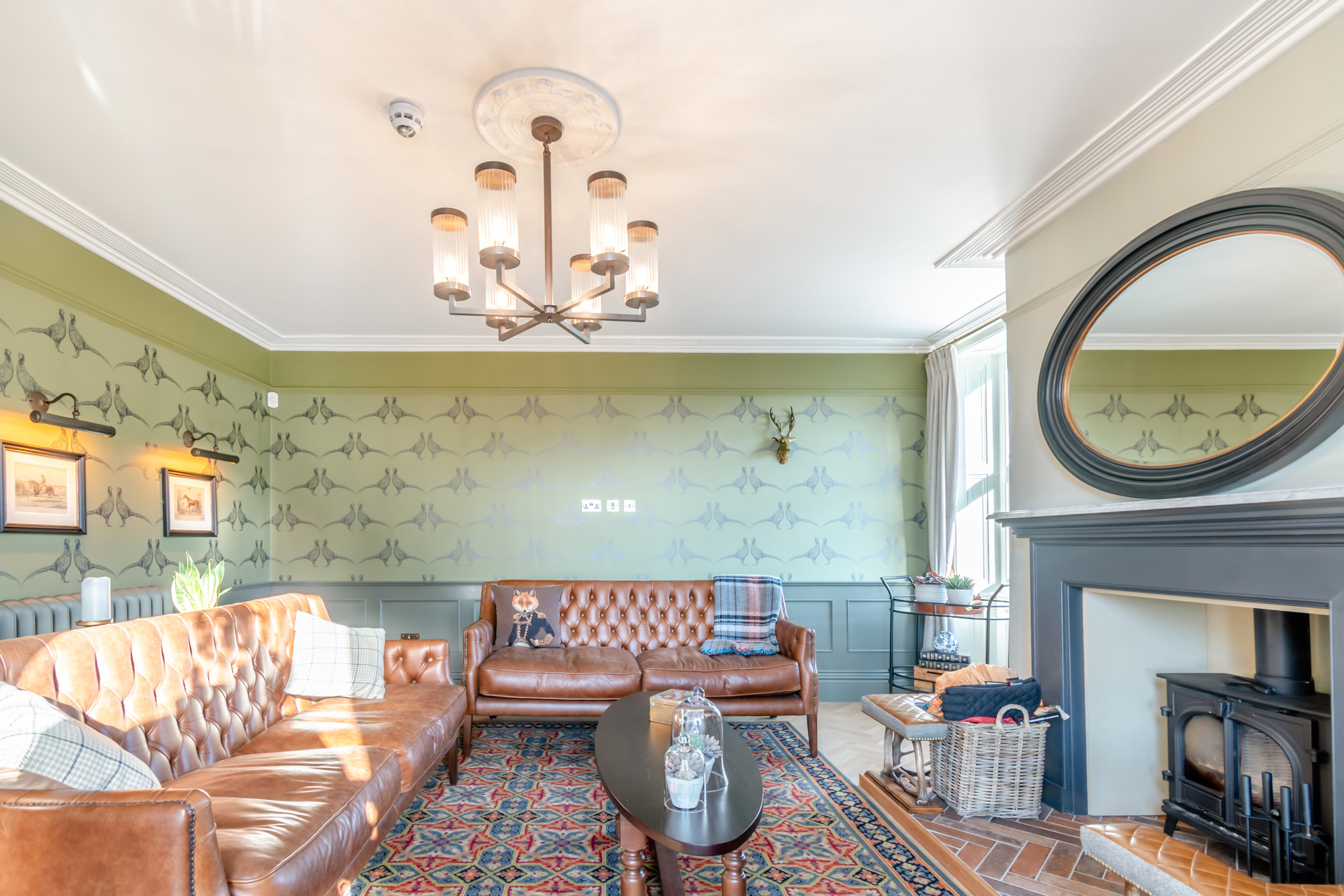 Carlton Manor - Sleeps 22